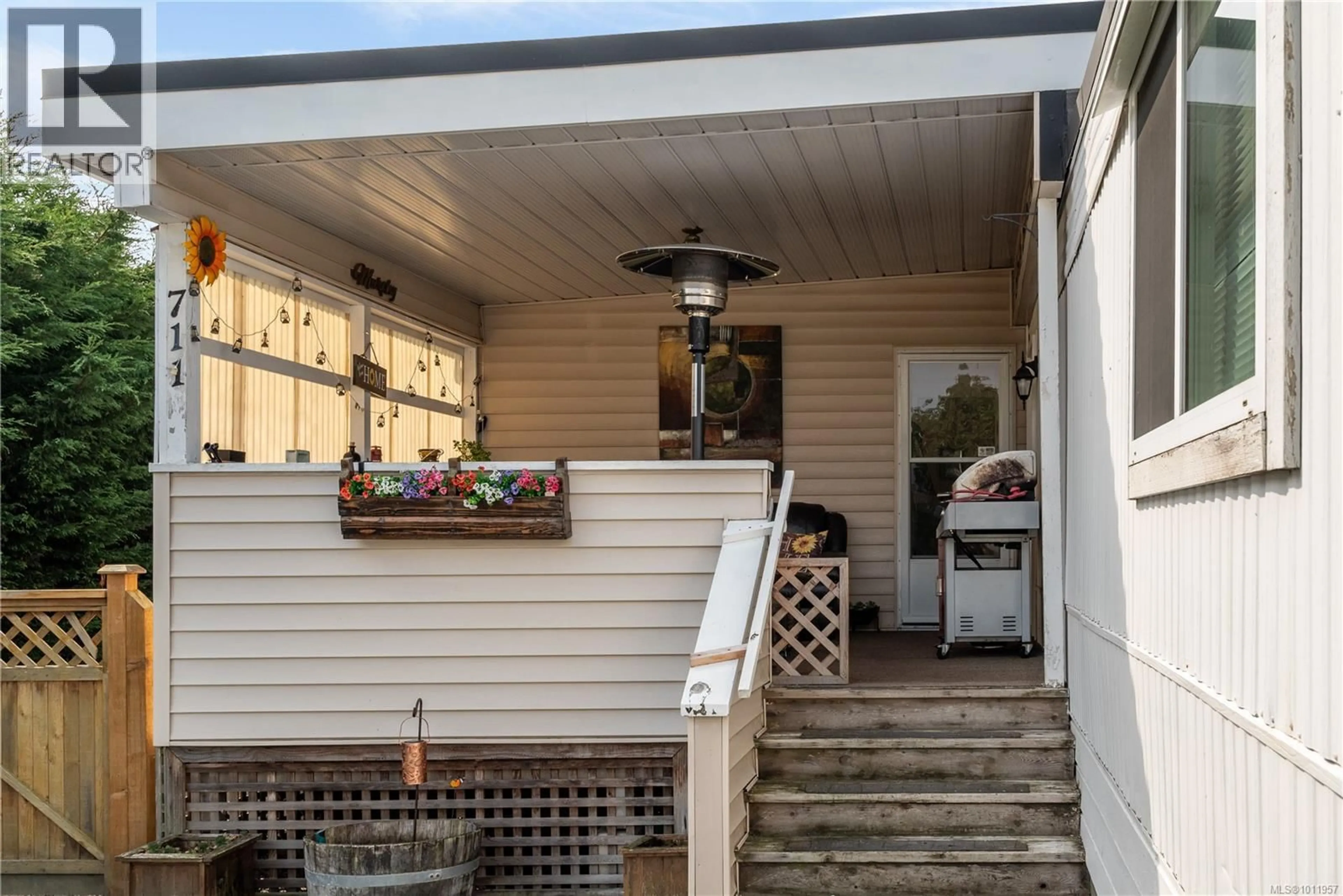 Patio, street for 711 KASBA CIRCLE, Parksville British Columbia V9P2A7