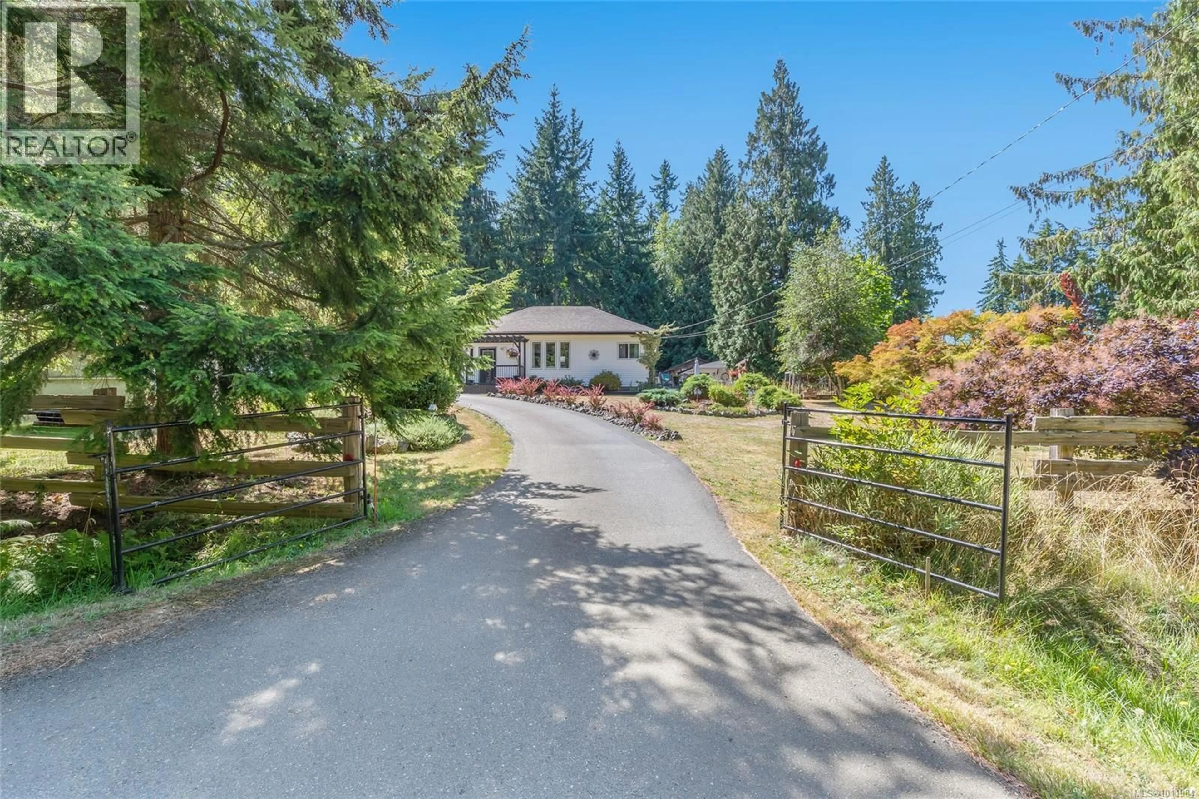 A pic from outside/outdoor area/front of a property/back of a property/a pic from drone, unknown for 5090 GAINSBERG ROAD, Bowser British Columbia V0R1G0