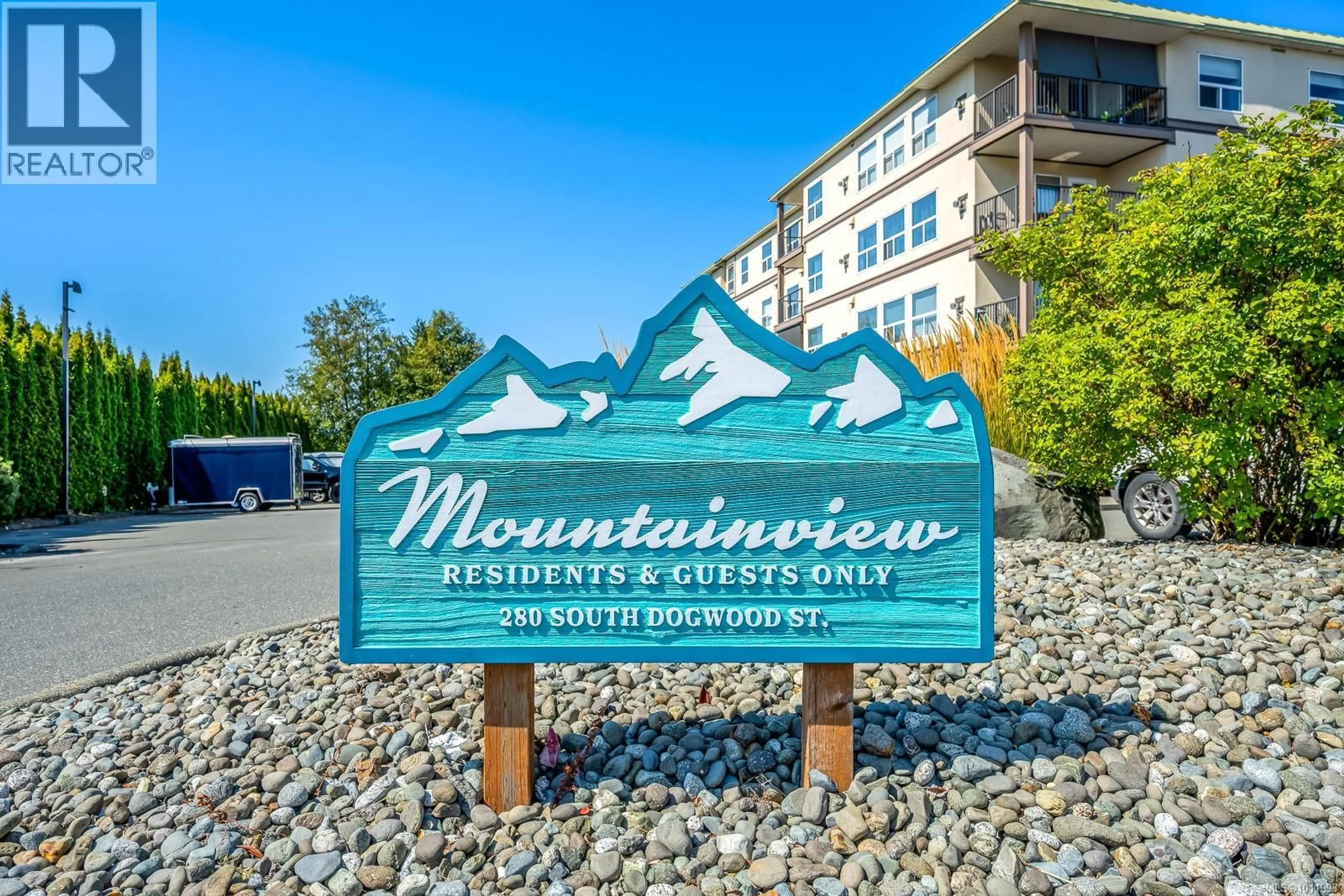 Unknown for 402 - 280 DOGWOOD STREET SOUTH, Campbell River British Columbia V9W6Y7