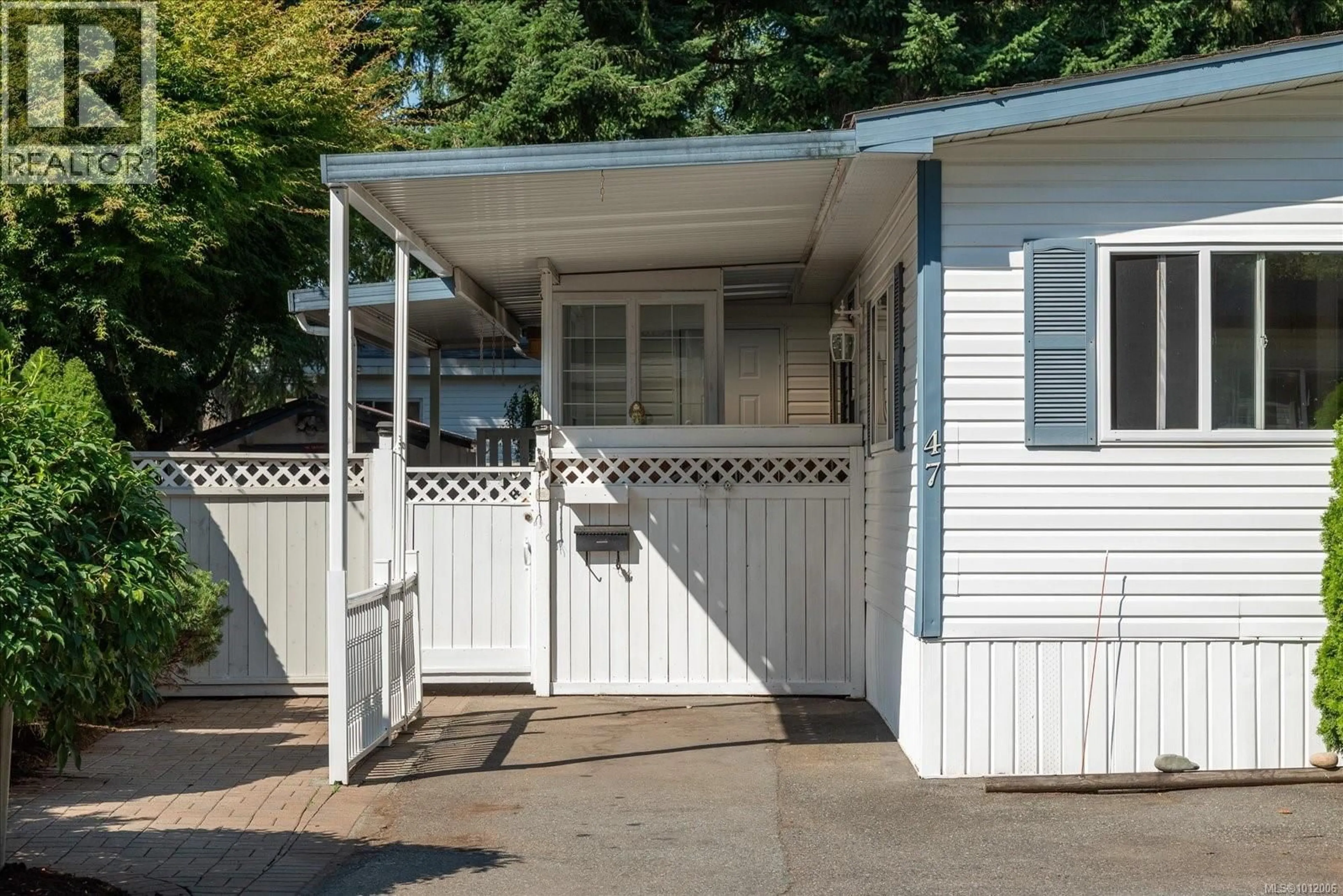 Home with vinyl exterior material, street for 47 - 5854 TURNER ROAD, Nanaimo British Columbia V9T2N6