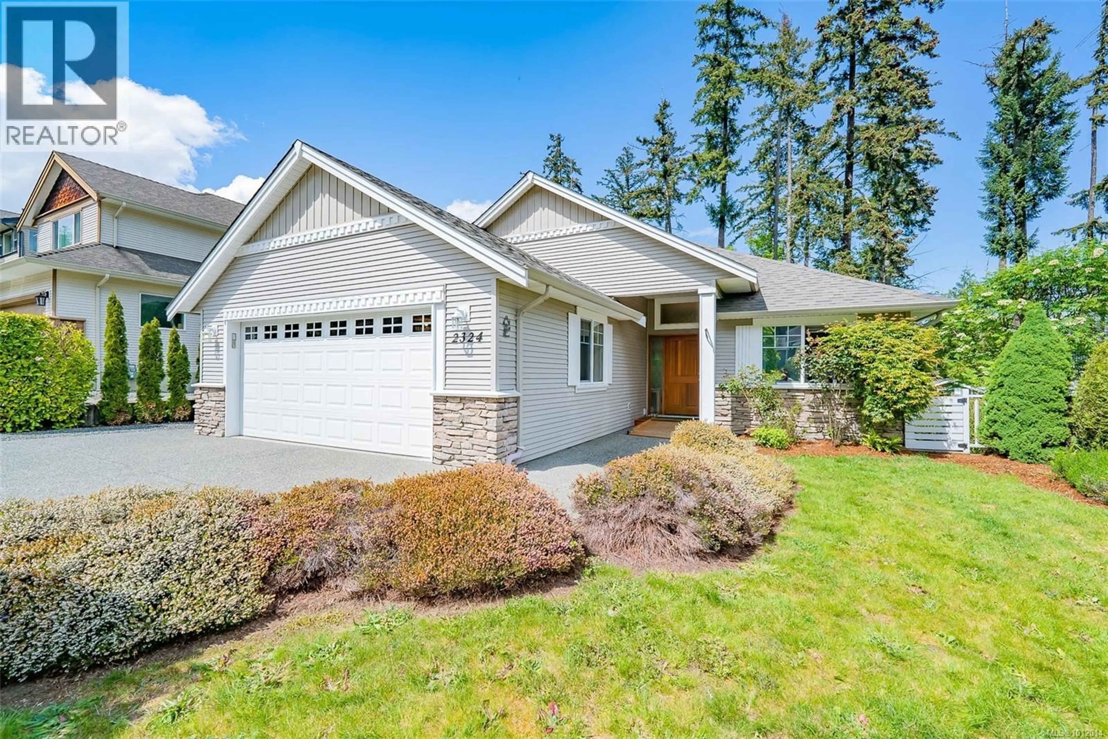 Home with vinyl exterior material, street for 2324 DODDS ROAD, Nanaimo British Columbia V9X1Y3