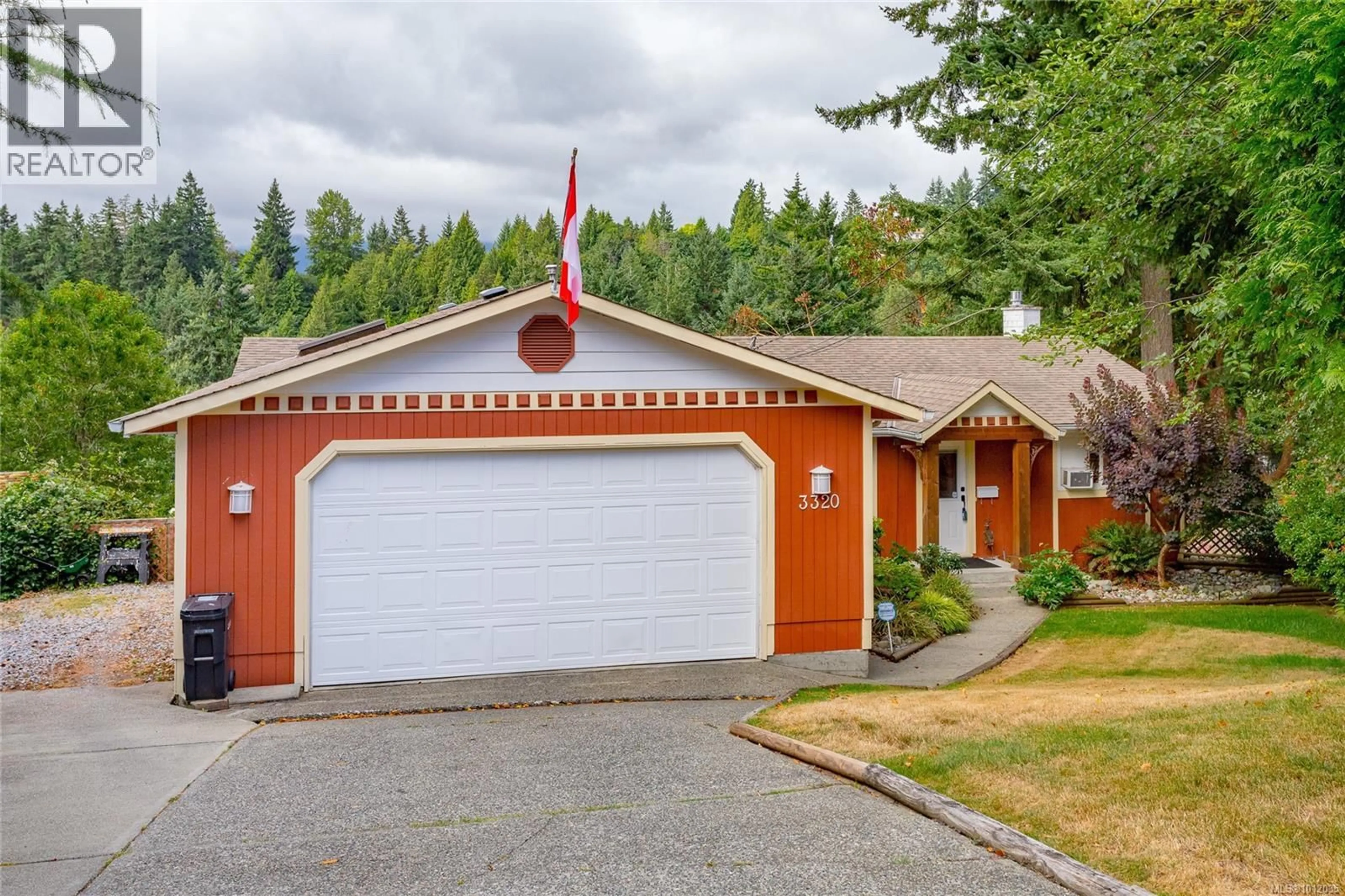 Home with vinyl exterior material, street for 3320 HICKMAN PLACE, Nanaimo British Columbia V9T3Y1
