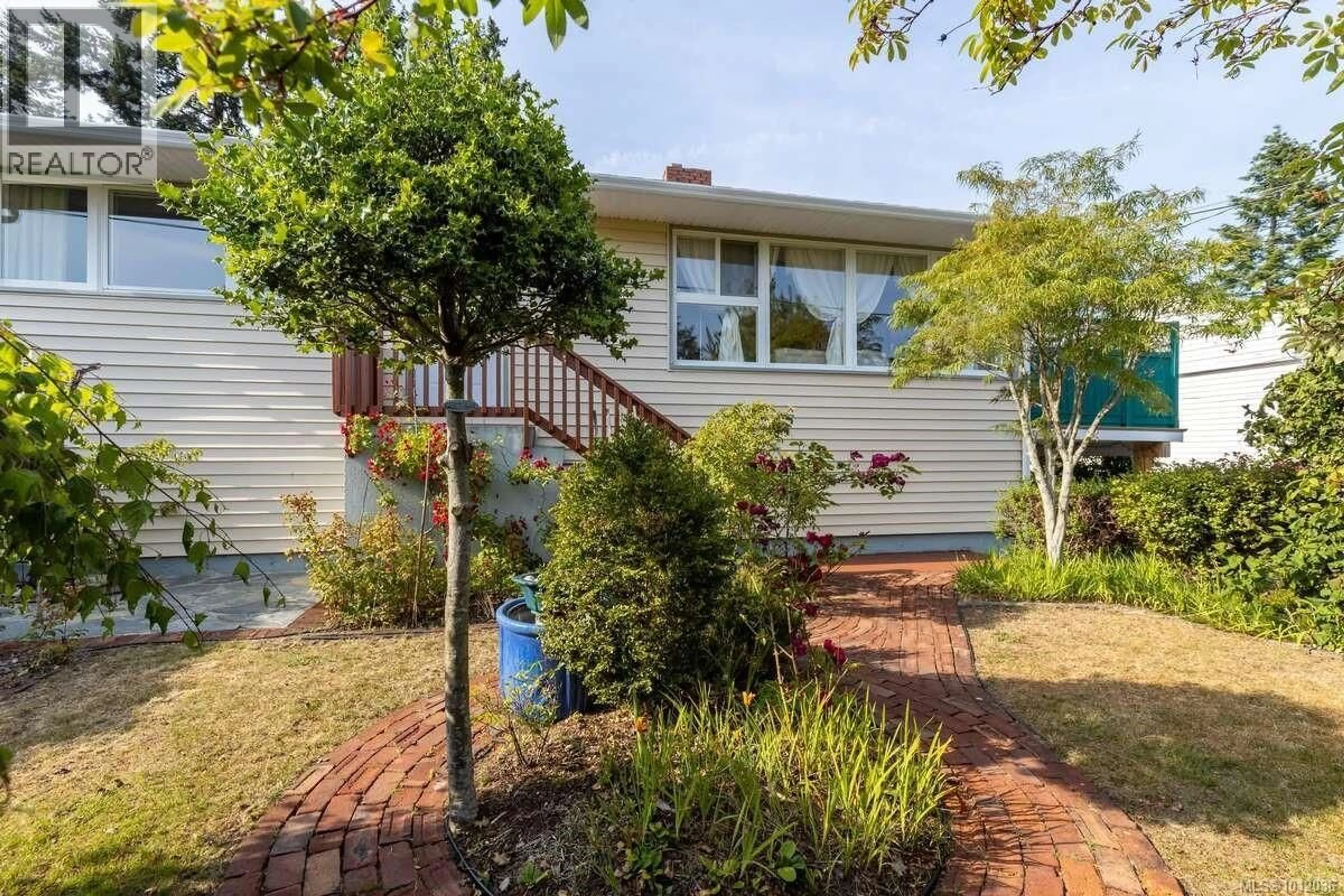 Home with brick exterior material, street for 1130 NELSON STREET, Nanaimo British Columbia V9S2K3