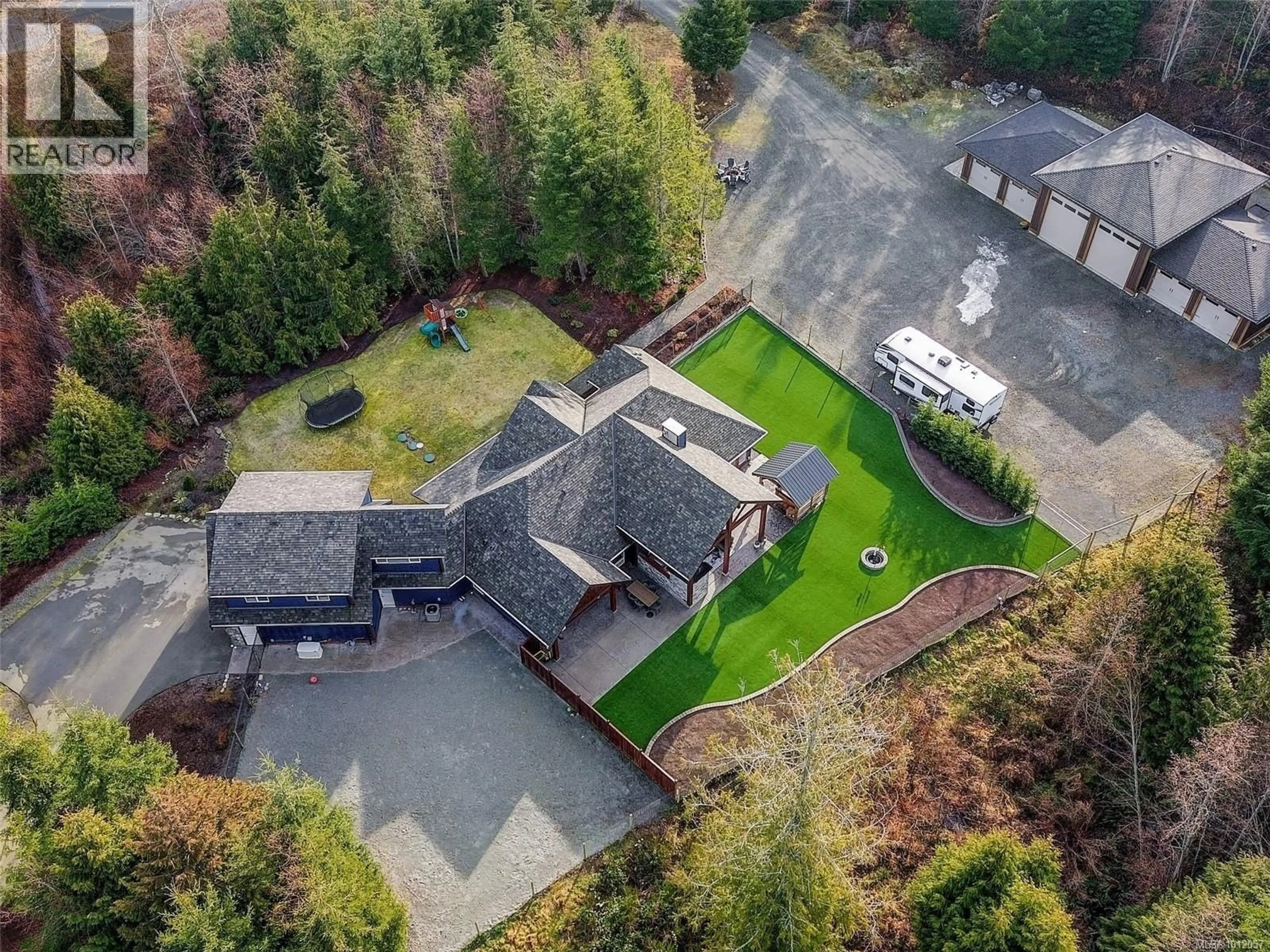 A pic from outside/outdoor area/front of a property/back of a property/a pic from drone, unknown for 2640 TIMBER RIDGE ROAD, Shawnigan Lake British Columbia V8H2E4