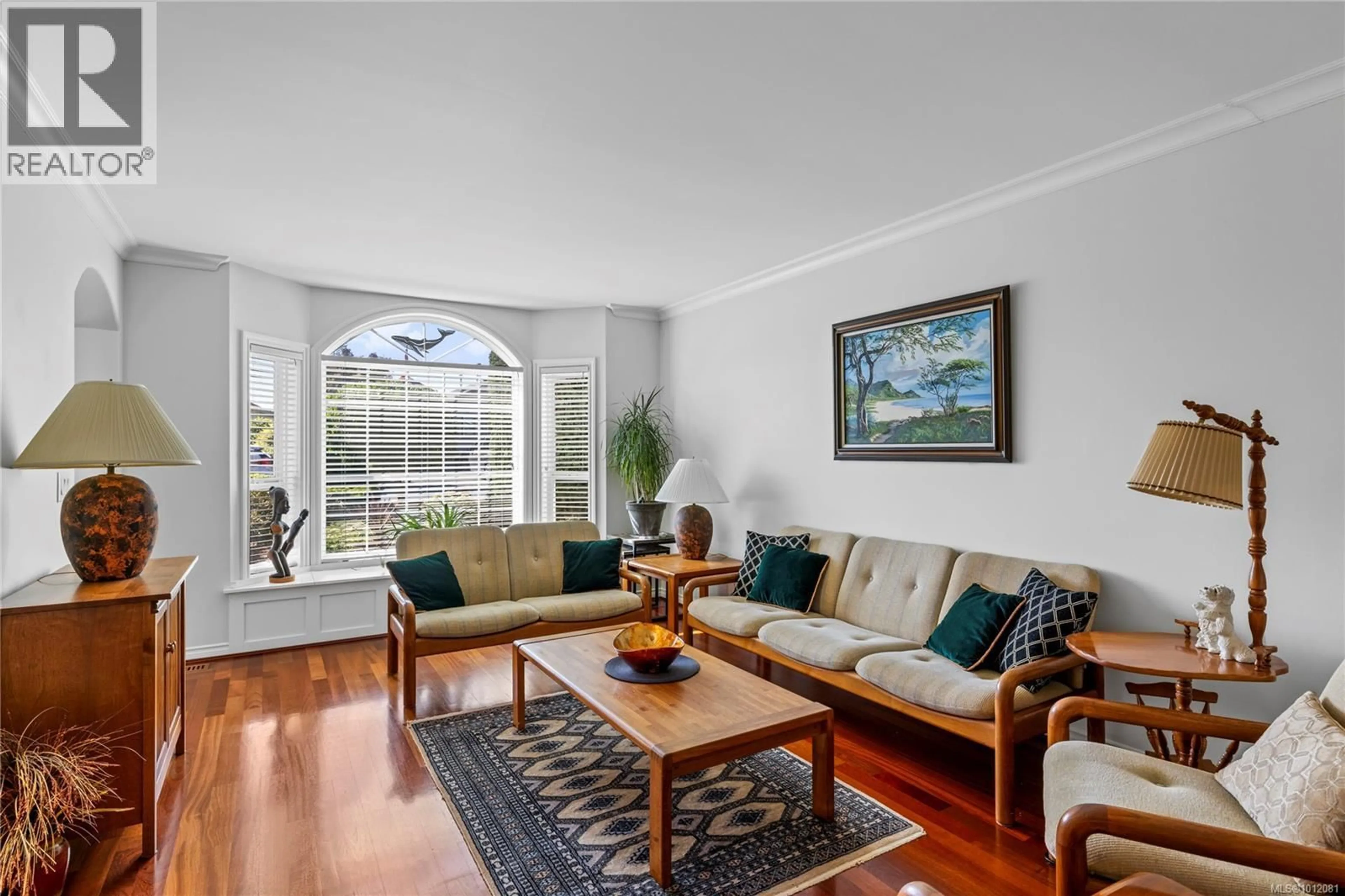 Living room with furniture, unknown for 3864 HONEY LOCUST DRIVE, Nanaimo British Columbia V9T6B9
