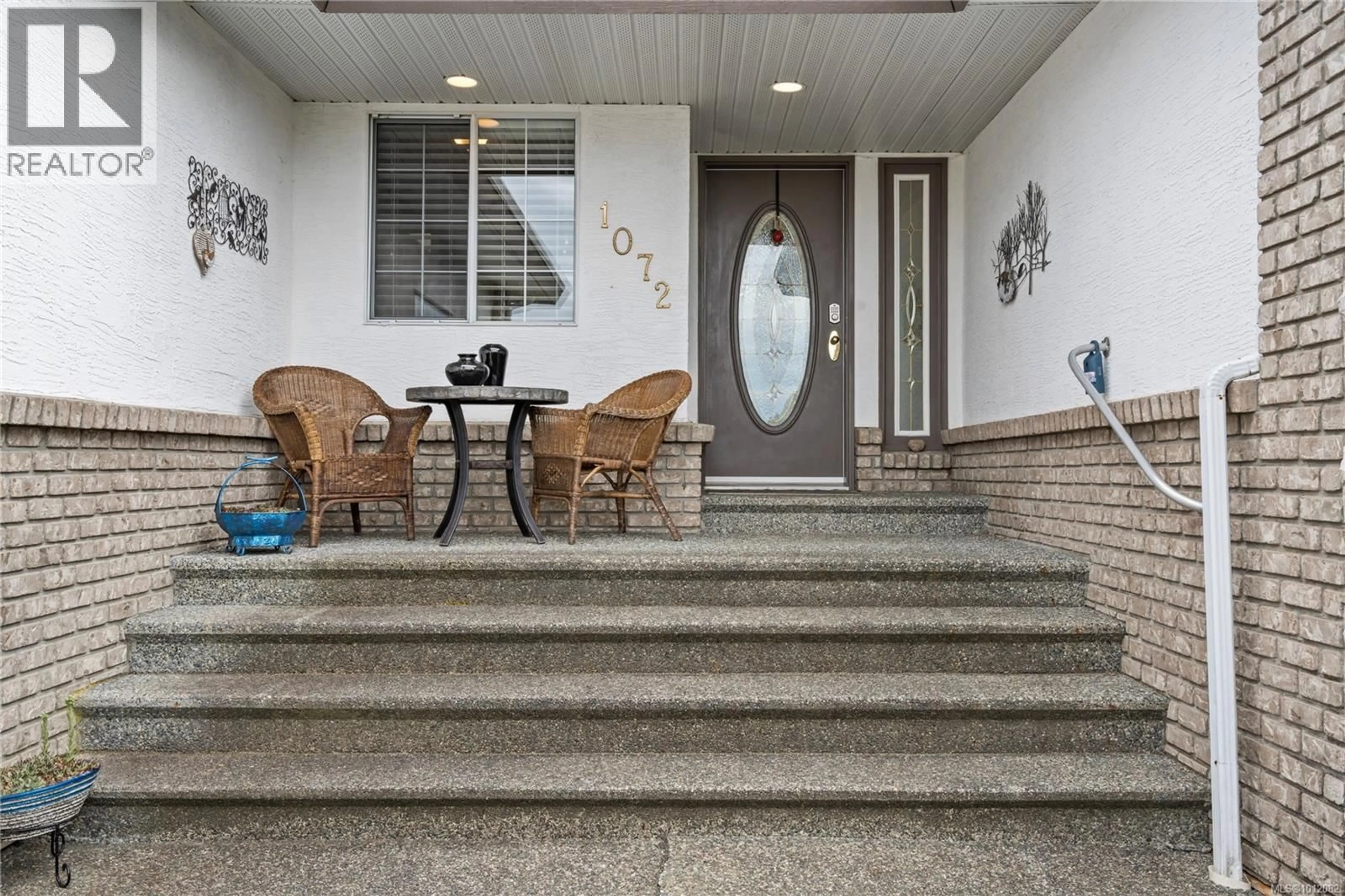 Unknown for 1072 ROBERTON BOULEVARD, Parksville British Columbia V9P2N9