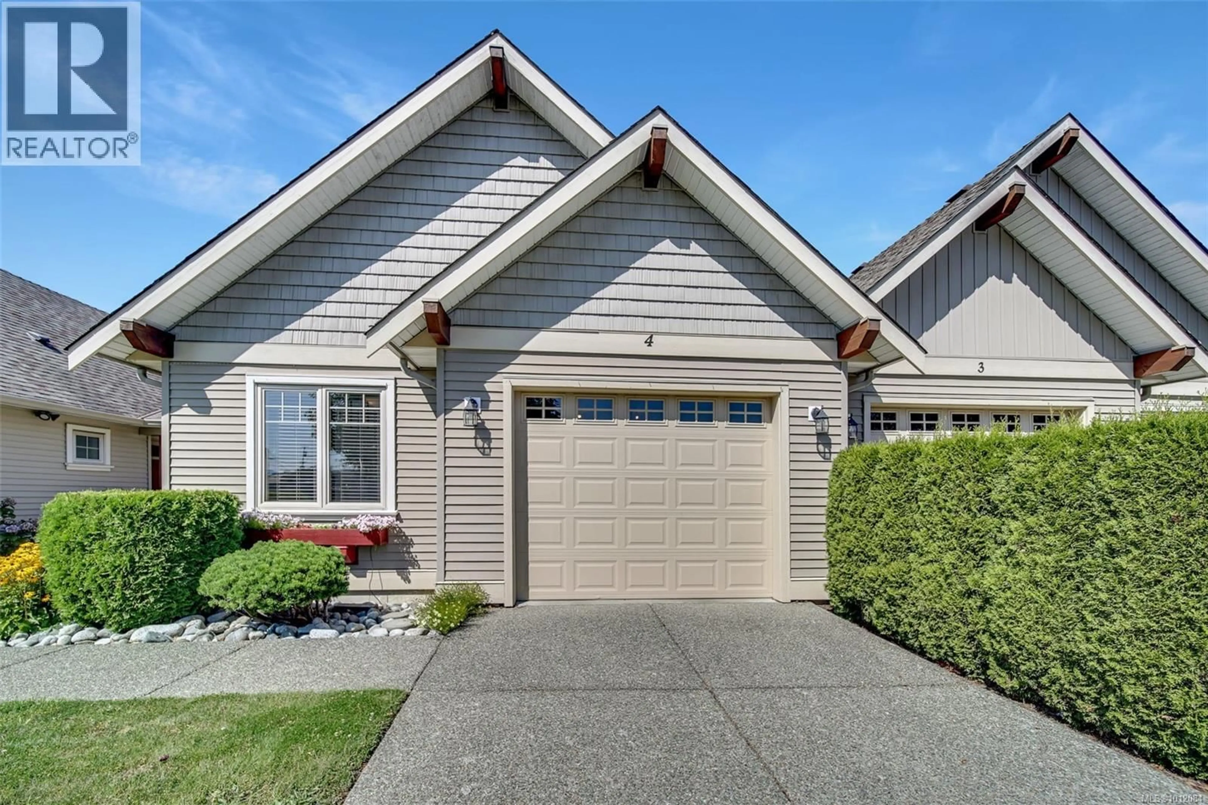 Home with vinyl exterior material, street for 4 - 4951 BURKE ROAD, Port Alberni British Columbia V9Y5N8