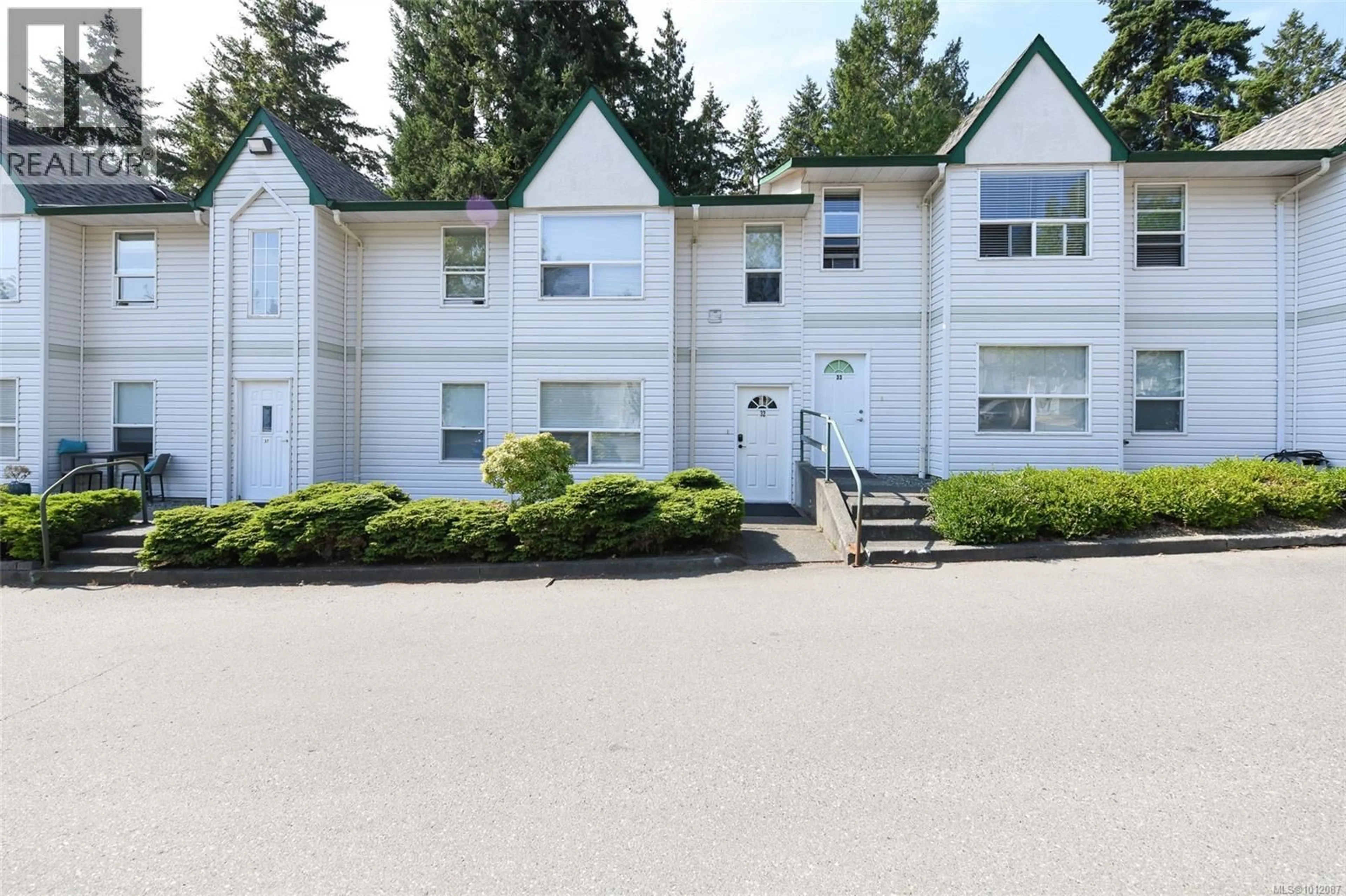 Unknown for 32 - 1535 DINGWALL ROAD, Courtenay British Columbia V9N3S8
