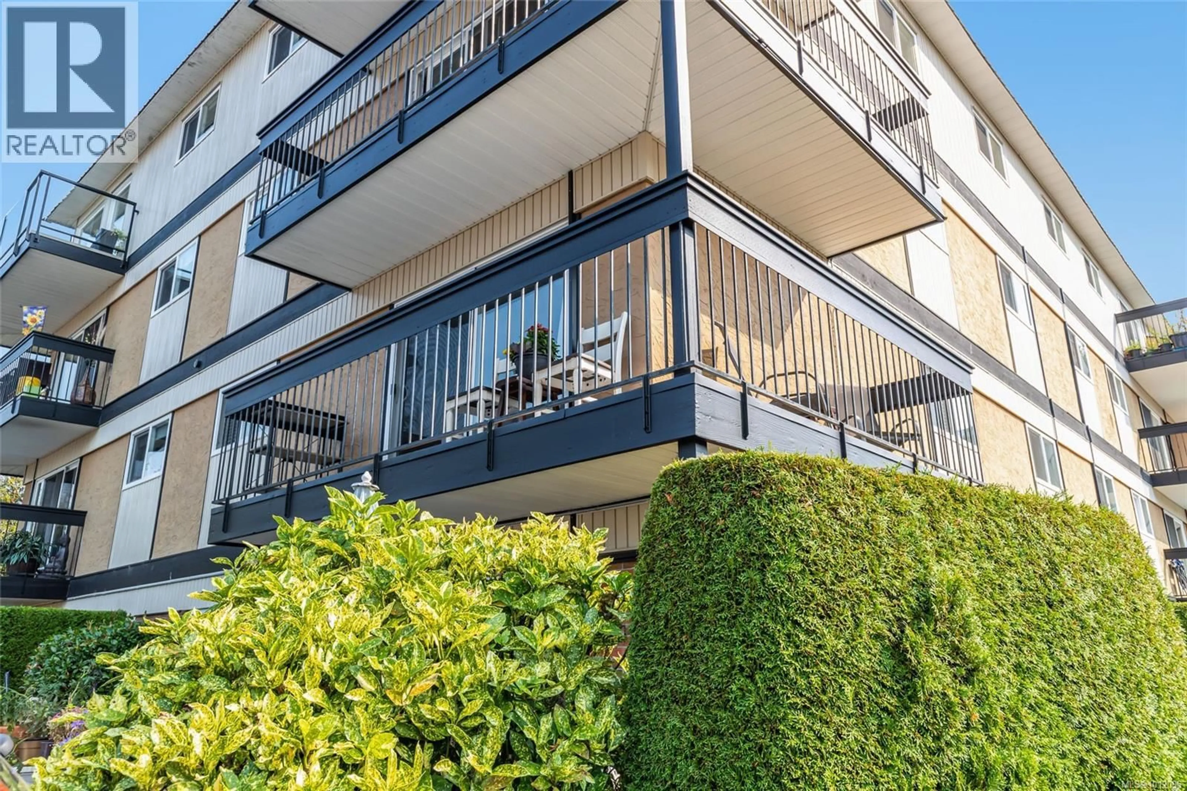 Balcony in the apartment, unknown for 208 - 255 HIRST AVENUE, Parksville British Columbia V9P1P5
