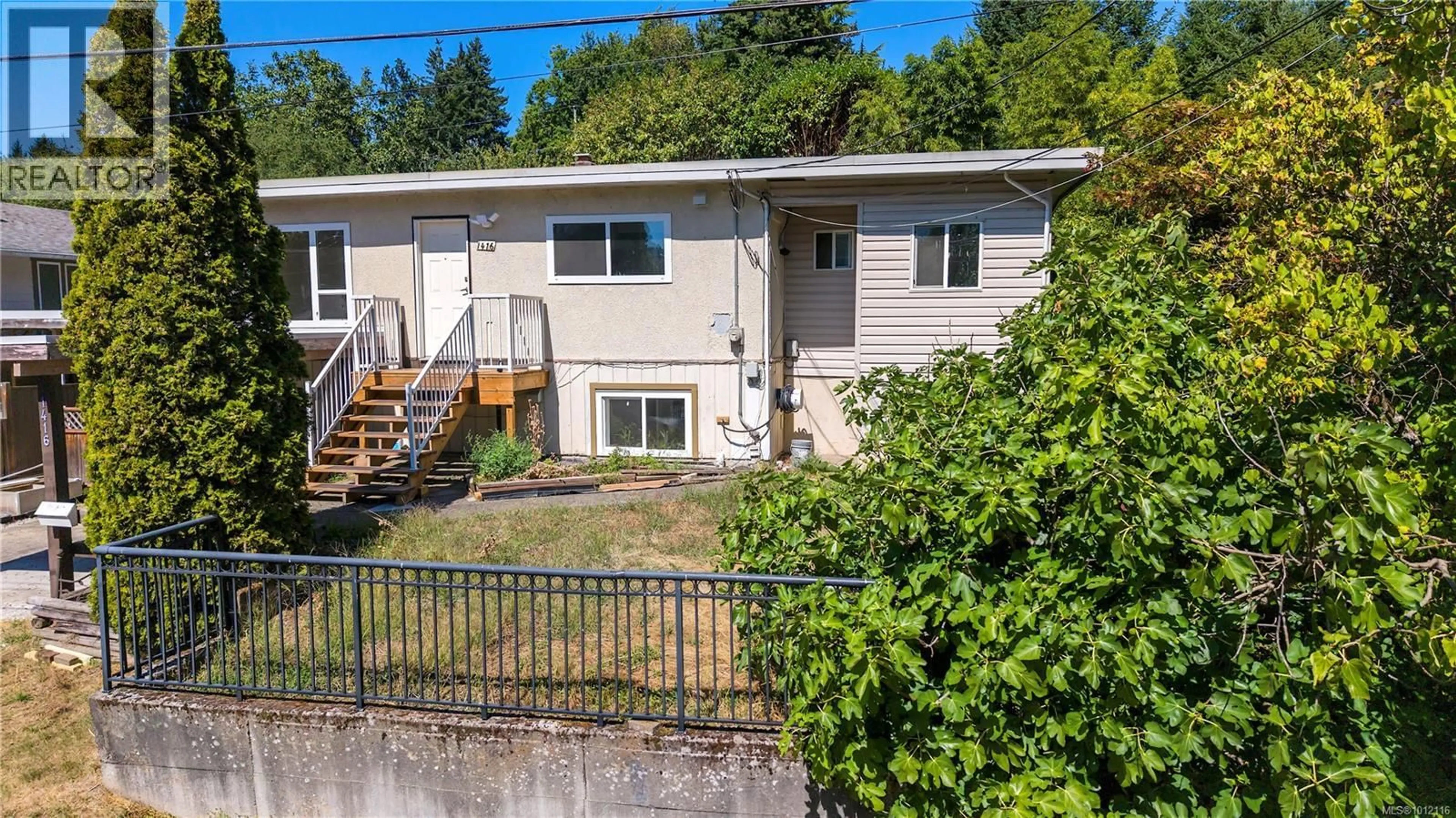 A pic from outside/outdoor area/front of a property/back of a property/a pic from drone, street for 1416 WHITE STREET, Nanaimo British Columbia V9S1J2