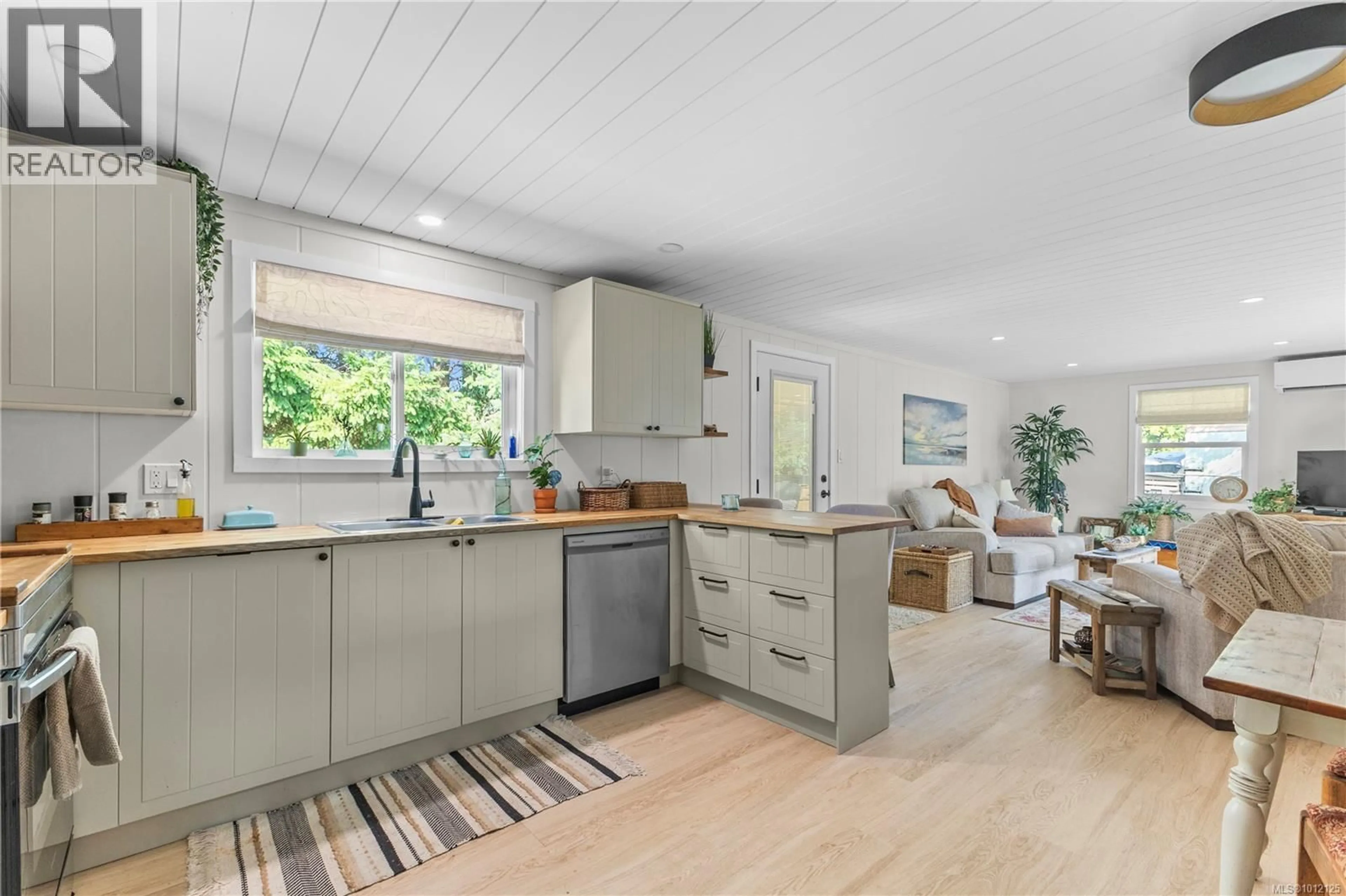 Open concept kitchen, unknown for 13 - 1451 PERKINS ROAD, Campbell River British Columbia V9W4R8