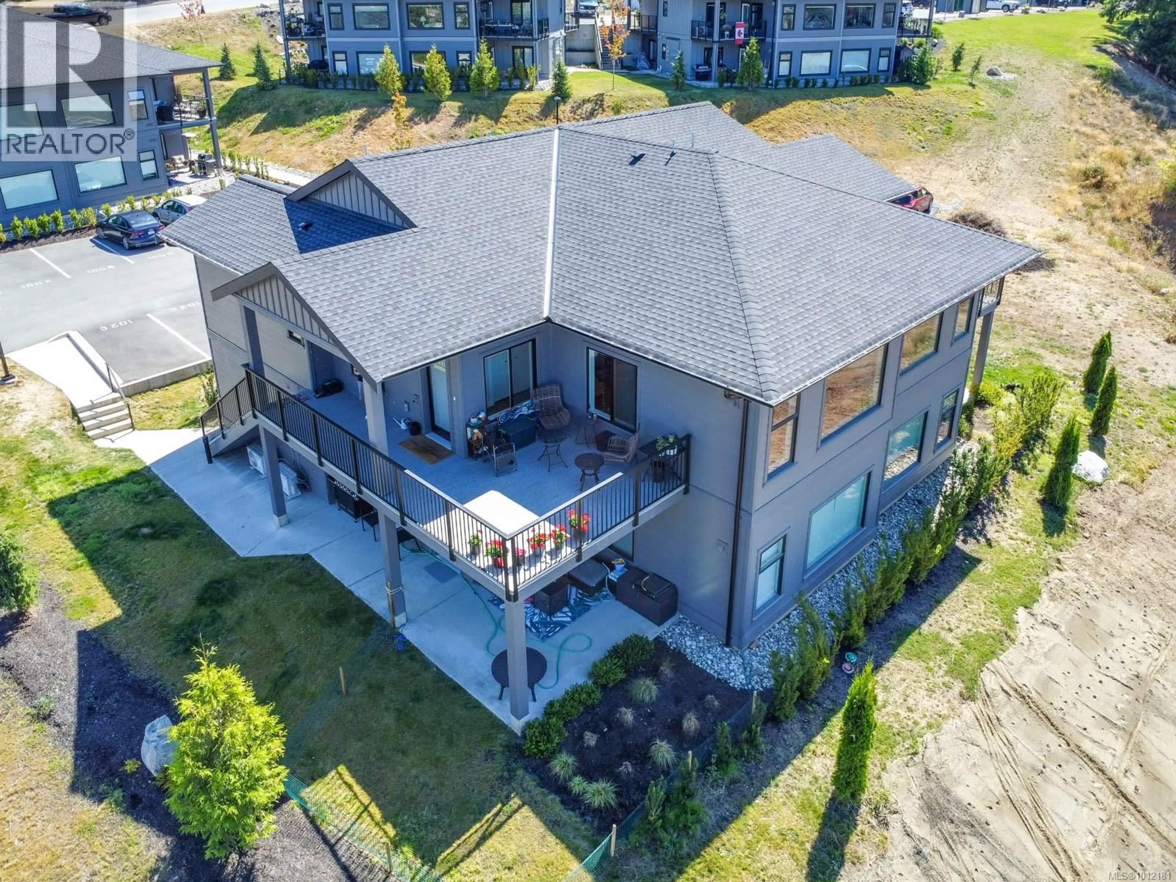 A pic from outside/outdoor area/front of a property/back of a property/a pic from drone, unknown for 102C - 3800 BURDE STREET, Port Alberni British Columbia V9Y6G2