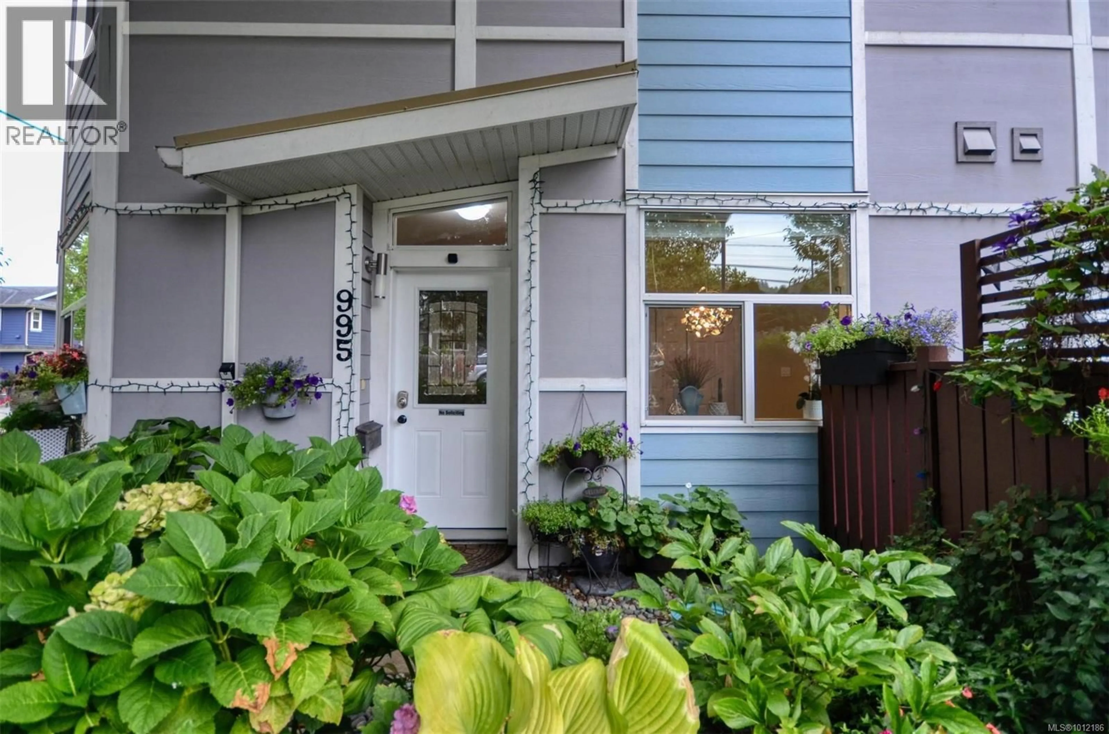Indoor entryway for 995 WALFRED ROAD, Langford British Columbia V9C2P5