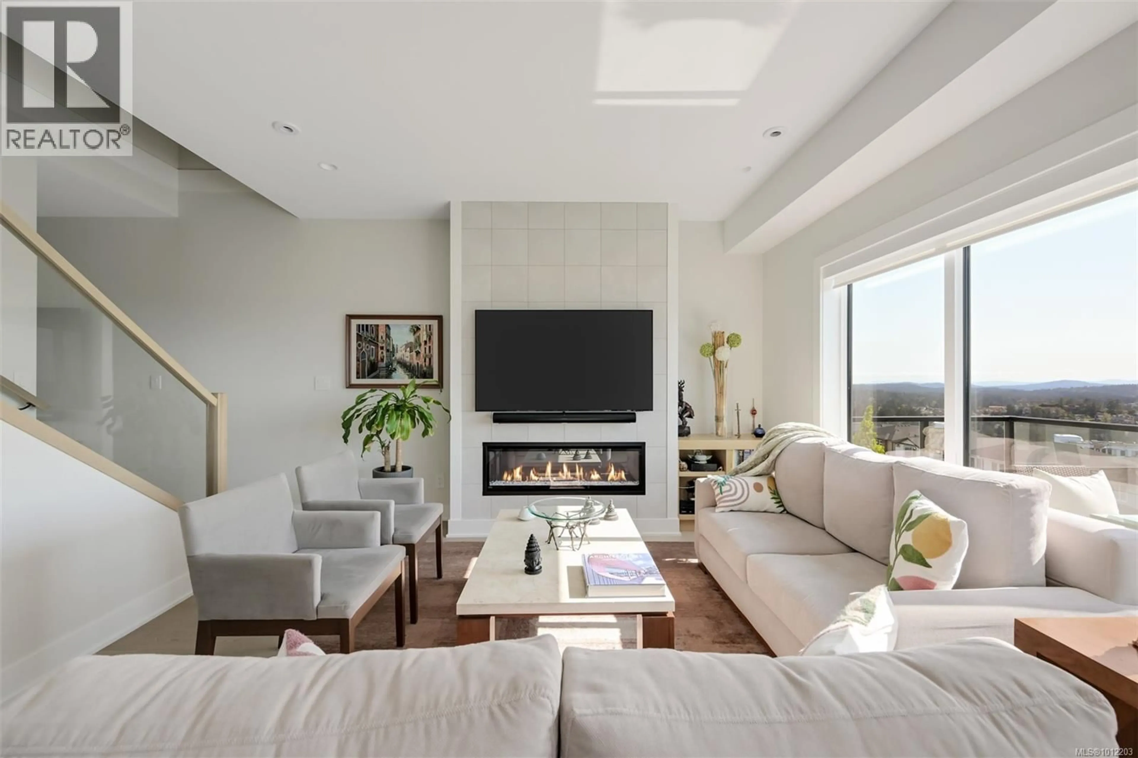 Living room with furniture, unknown for 1122 OLIVINE MEWS, Langford British Columbia V9B5P9