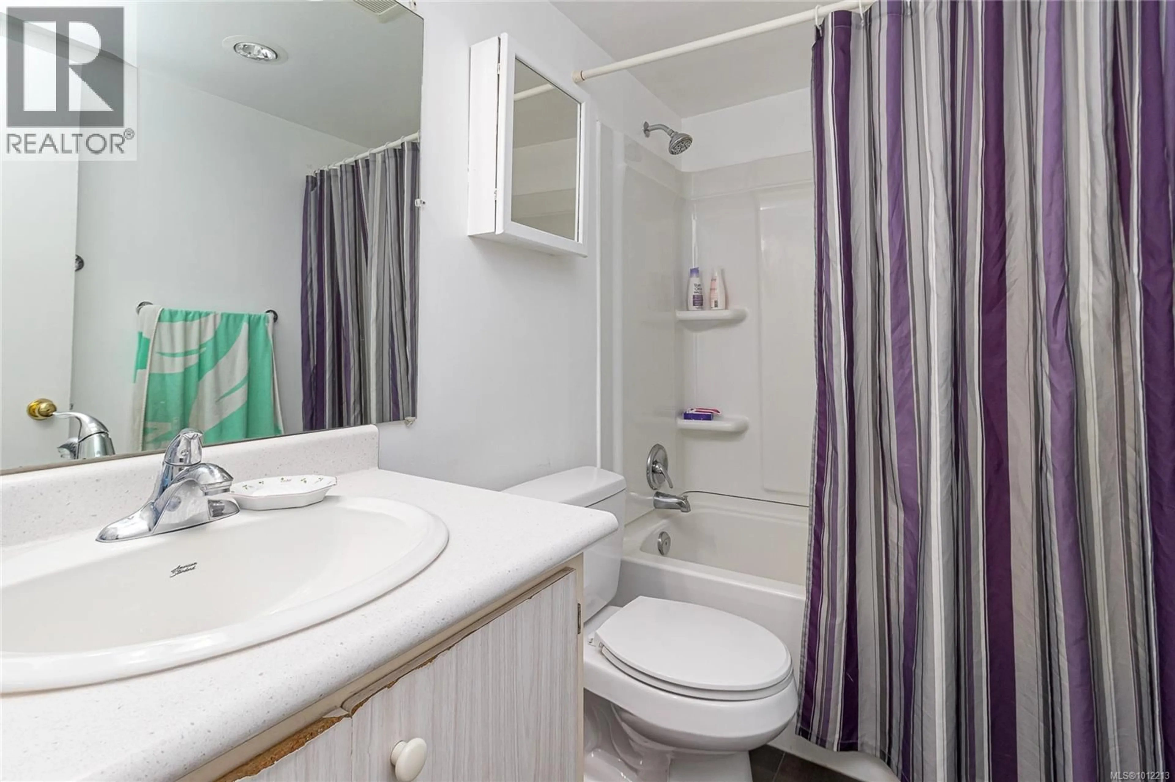 Standard bathroom, floor is not visible for 303 - 611 CONSTANCE AVENUE, Esquimalt British Columbia V0S1N0
