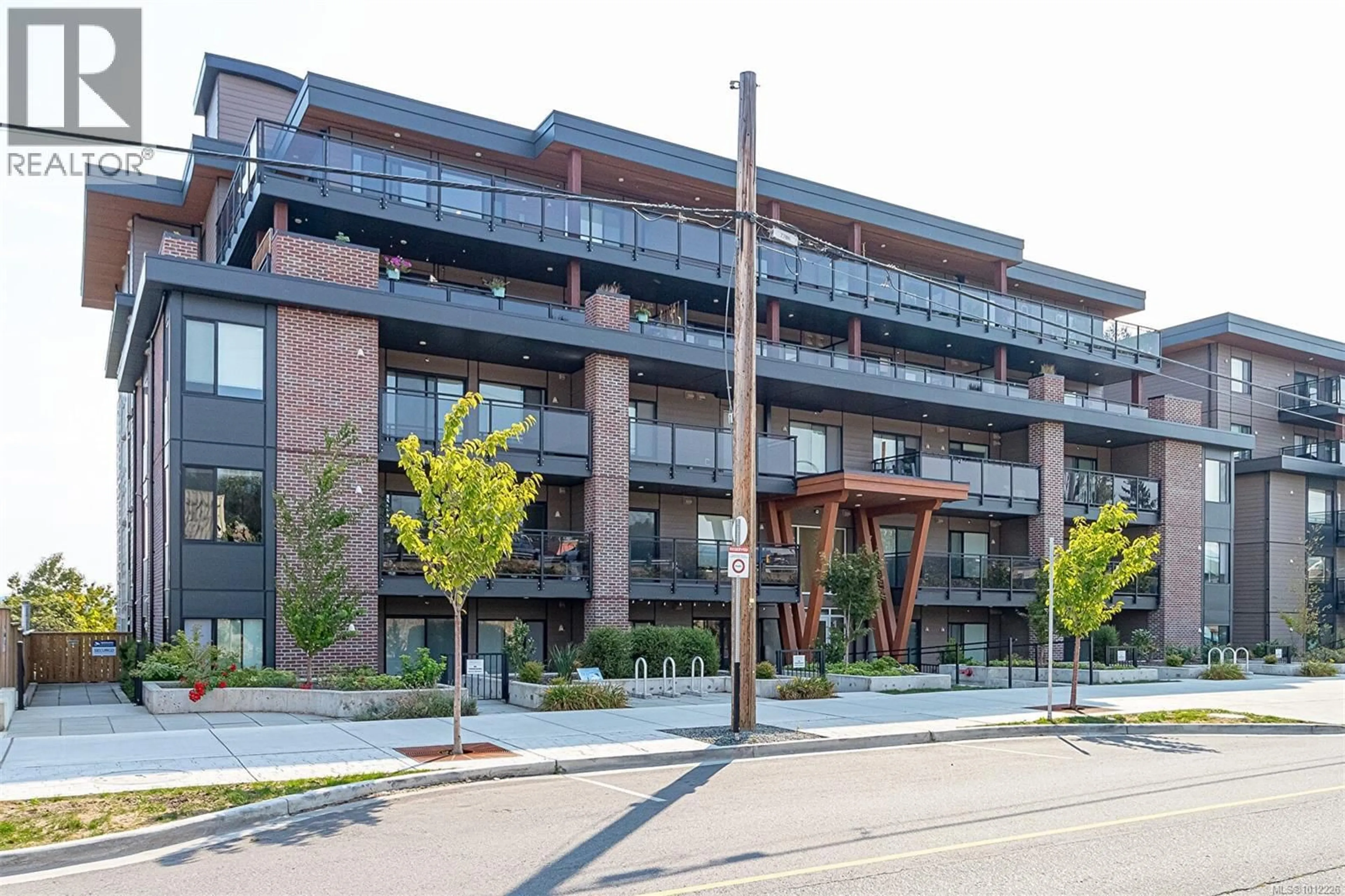 Patio, unknown for 207 - 135 HALIBURTON STREET, Nanaimo British Columbia V9R4V9