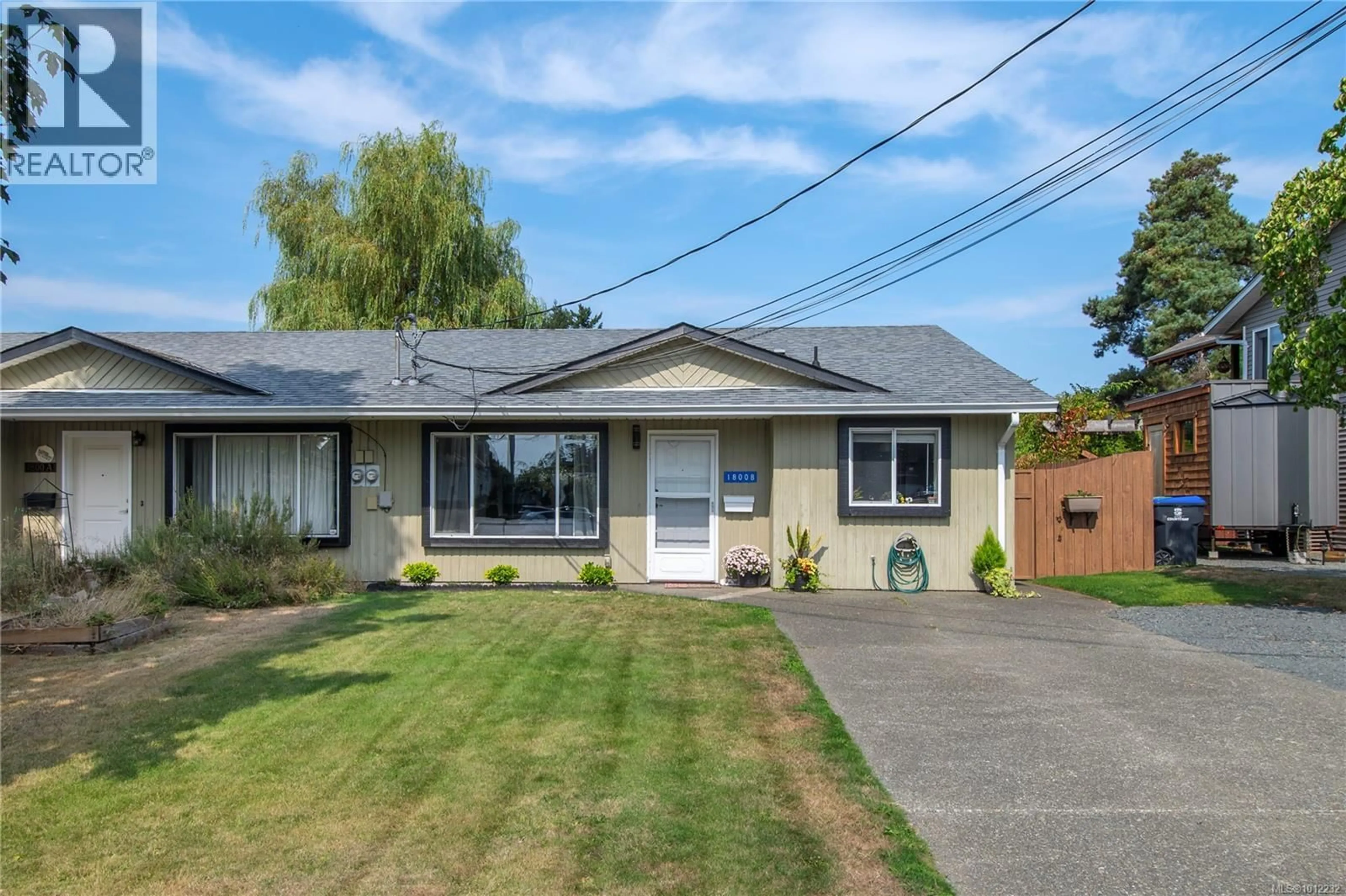 Home with vinyl exterior material, street for B - 1800 DINGWALL ROAD, Courtenay British Columbia V9N3S9
