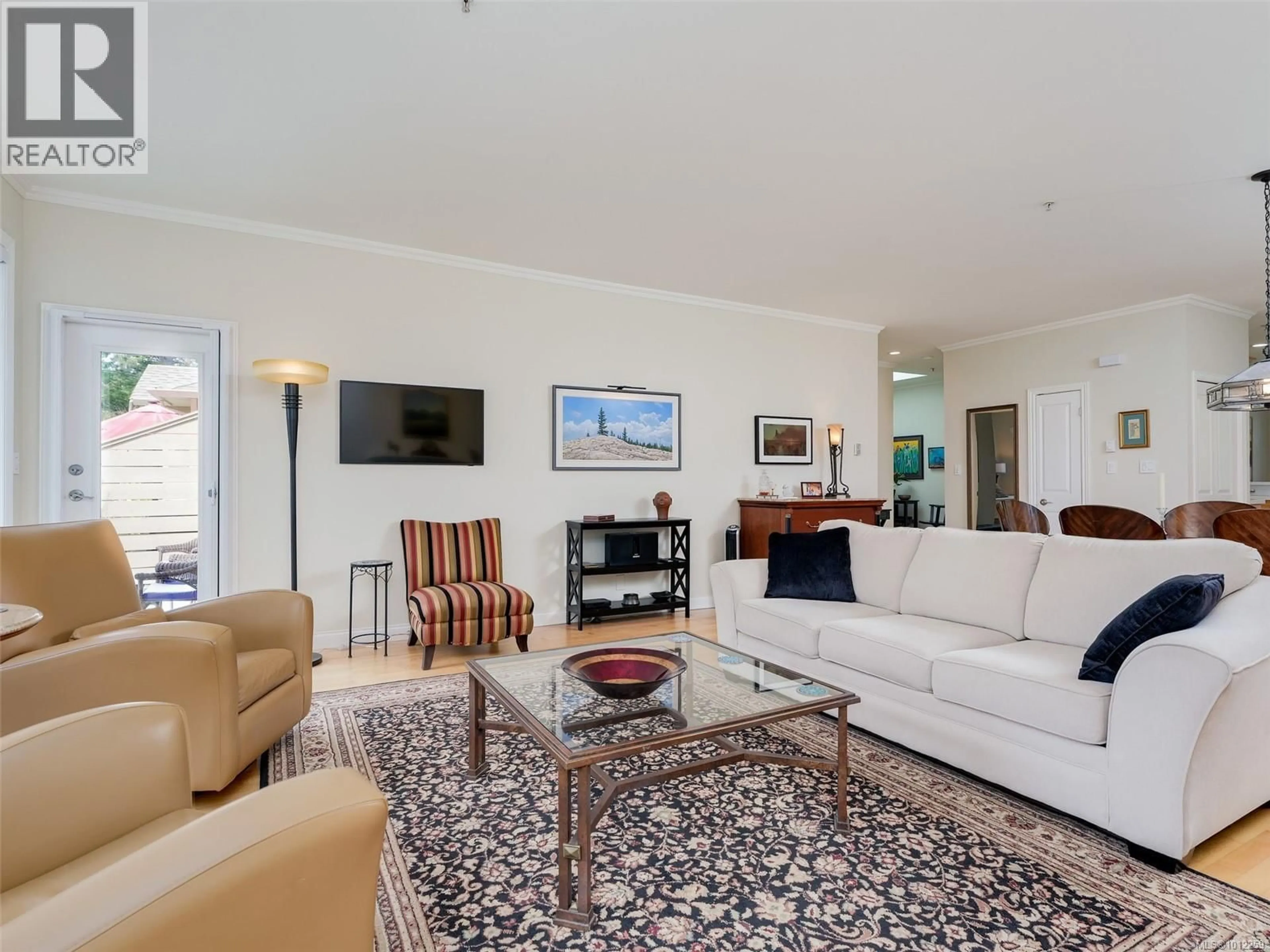 Living room with furniture, unknown for 65 - 850 PARKLANDS DRIVE, Esquimalt British Columbia V9A4S3
