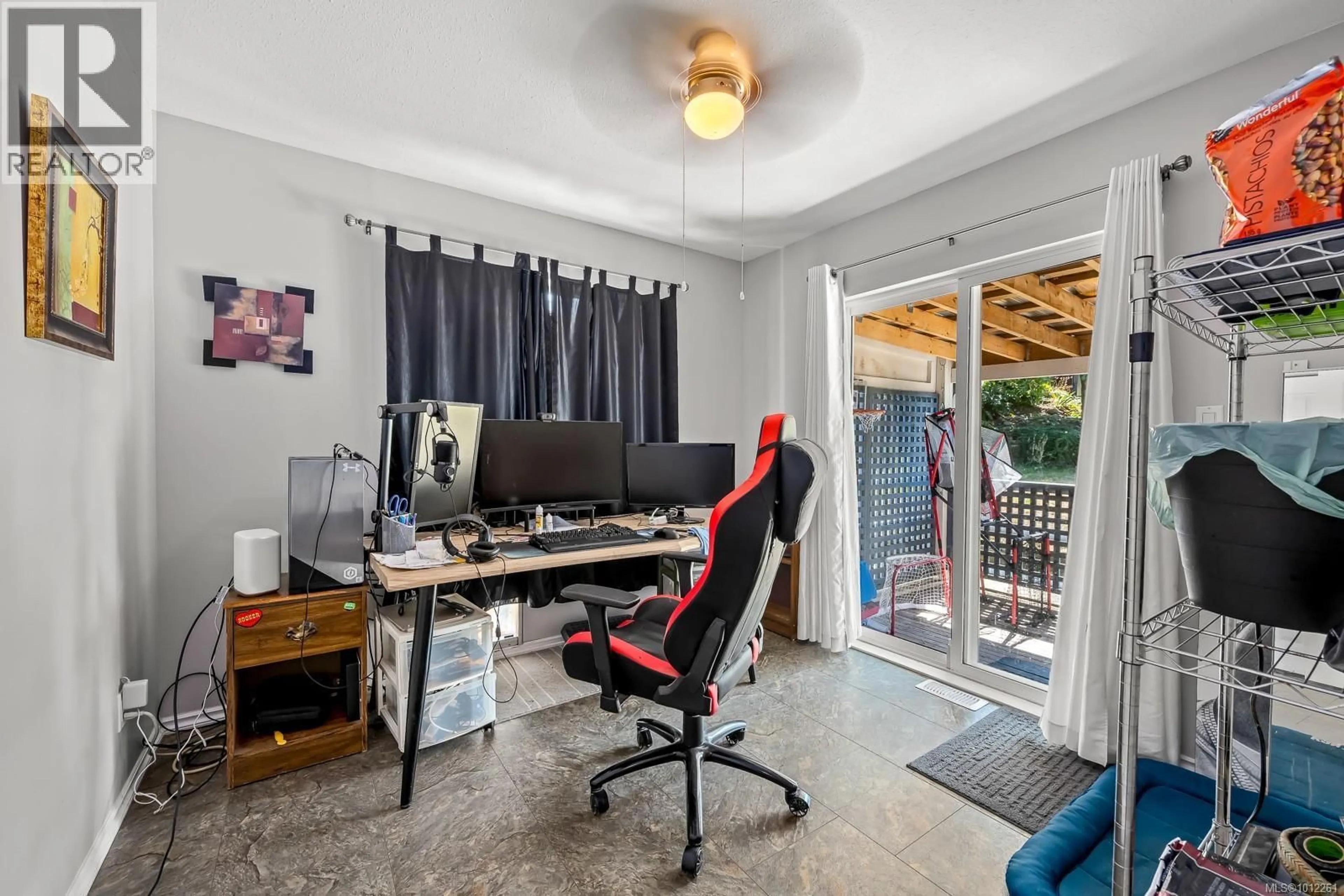 A pic of a room for 825 PINECREST ROAD, Campbell River British Columbia V9W7N2