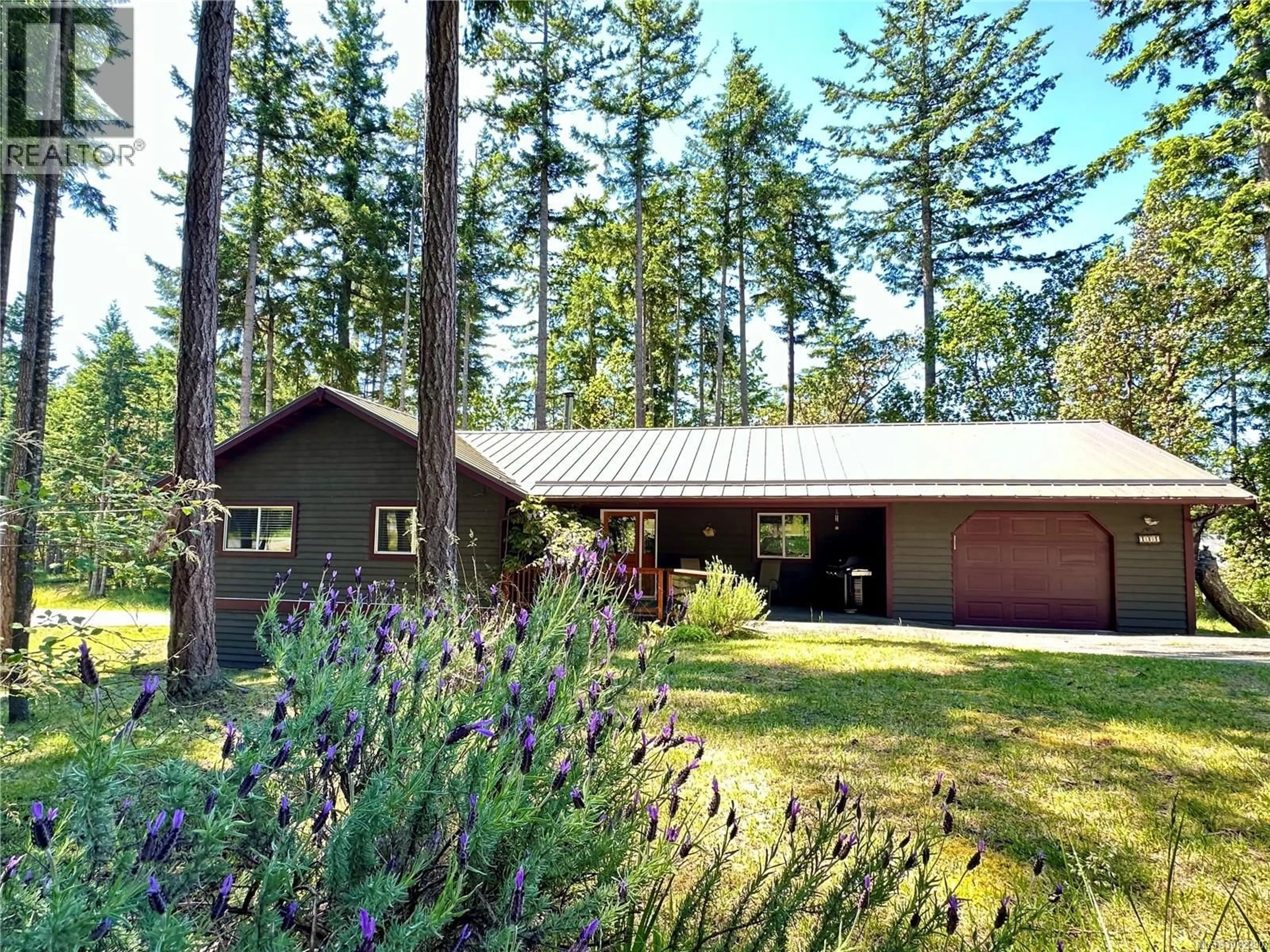 Home with vinyl exterior material, forest/trees view for 111 OYSTERCATCHER PLACE, Salt Spring British Columbia V8K2W5