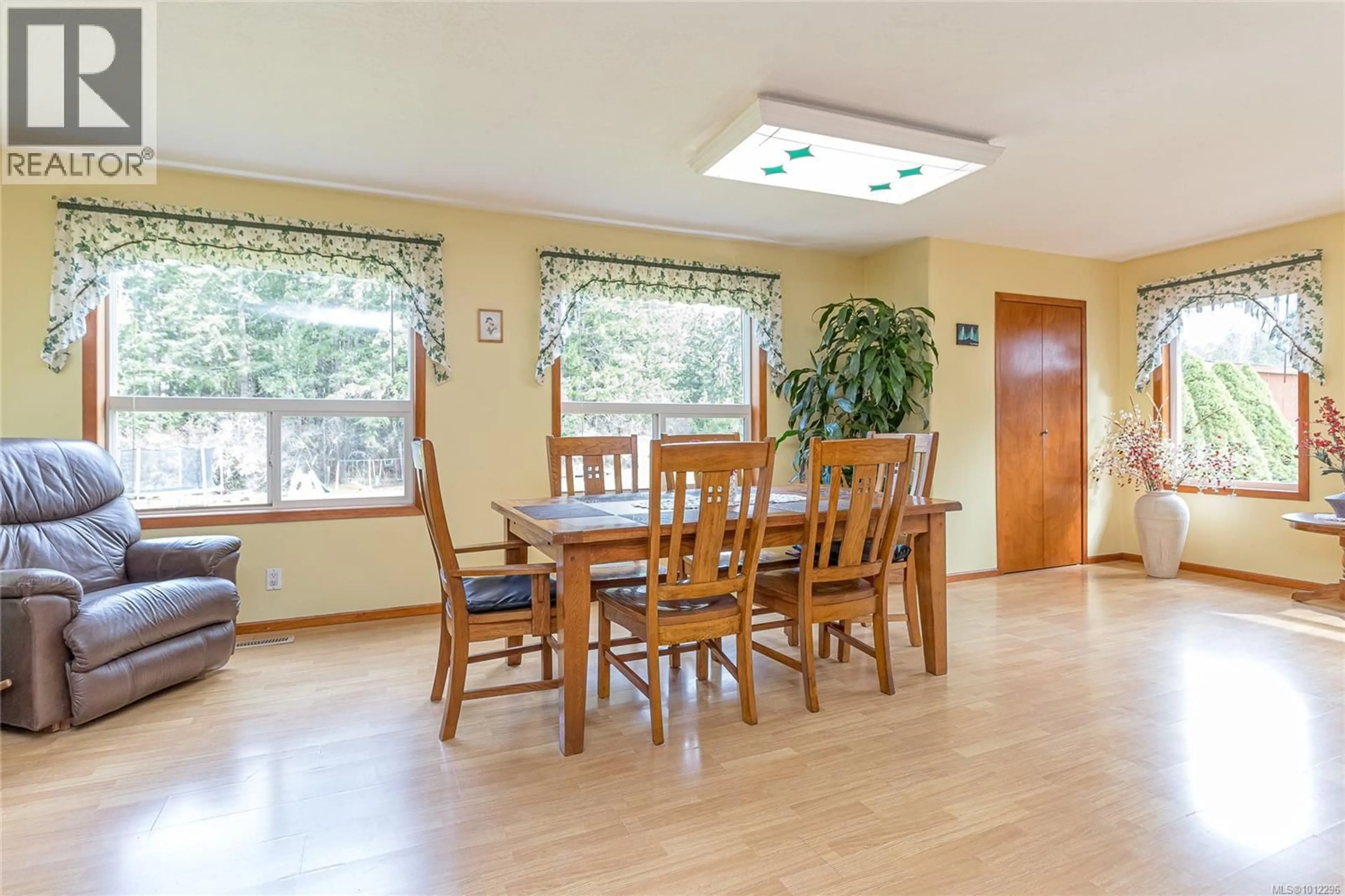 Dining room, unknown for 770 GILBERT ROAD, Hilliers British Columbia V9K1X5