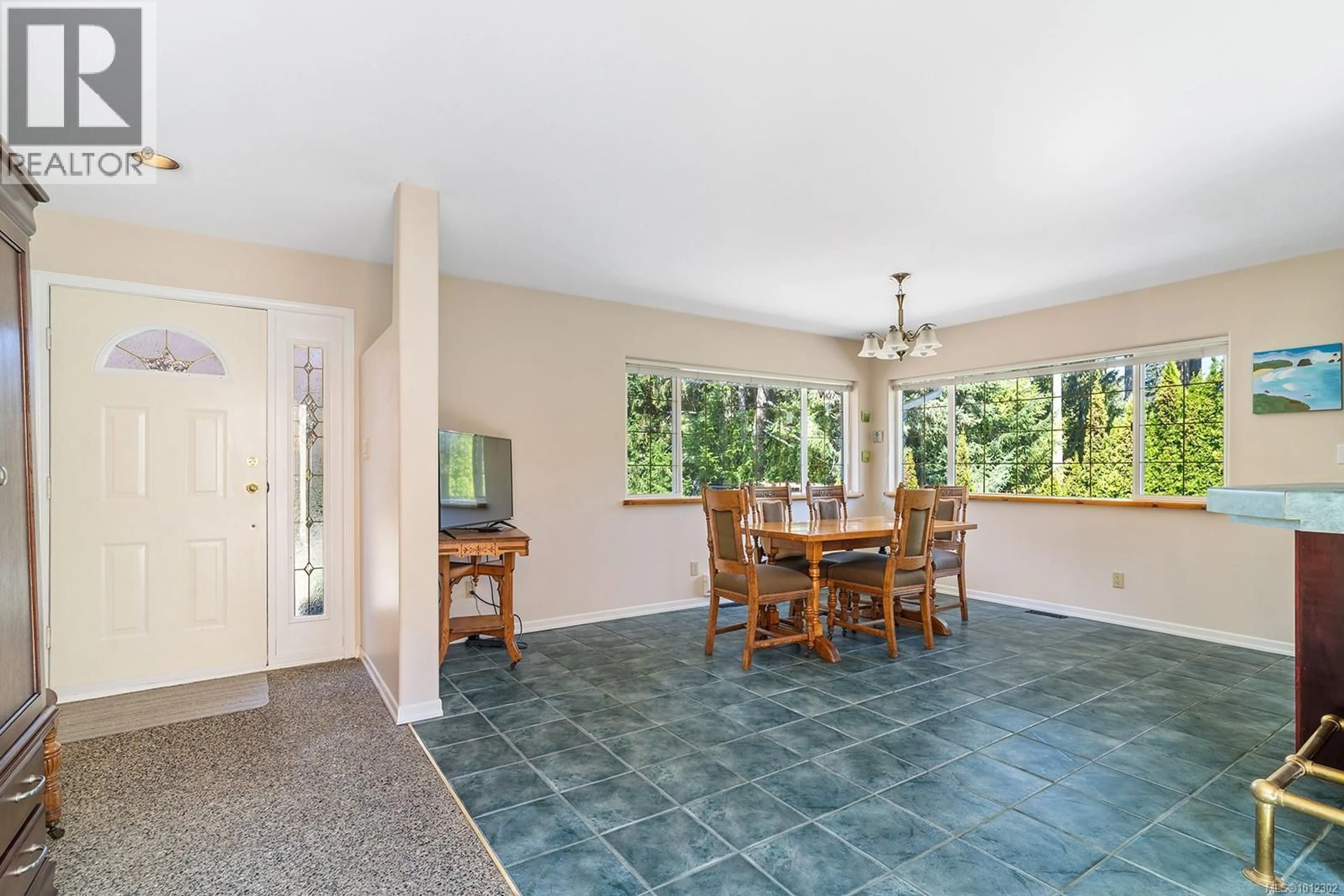 Dining room, ceramic/tile floor for 97 BALD EAGLE CRESCENT, Bowser British Columbia V0R1G0