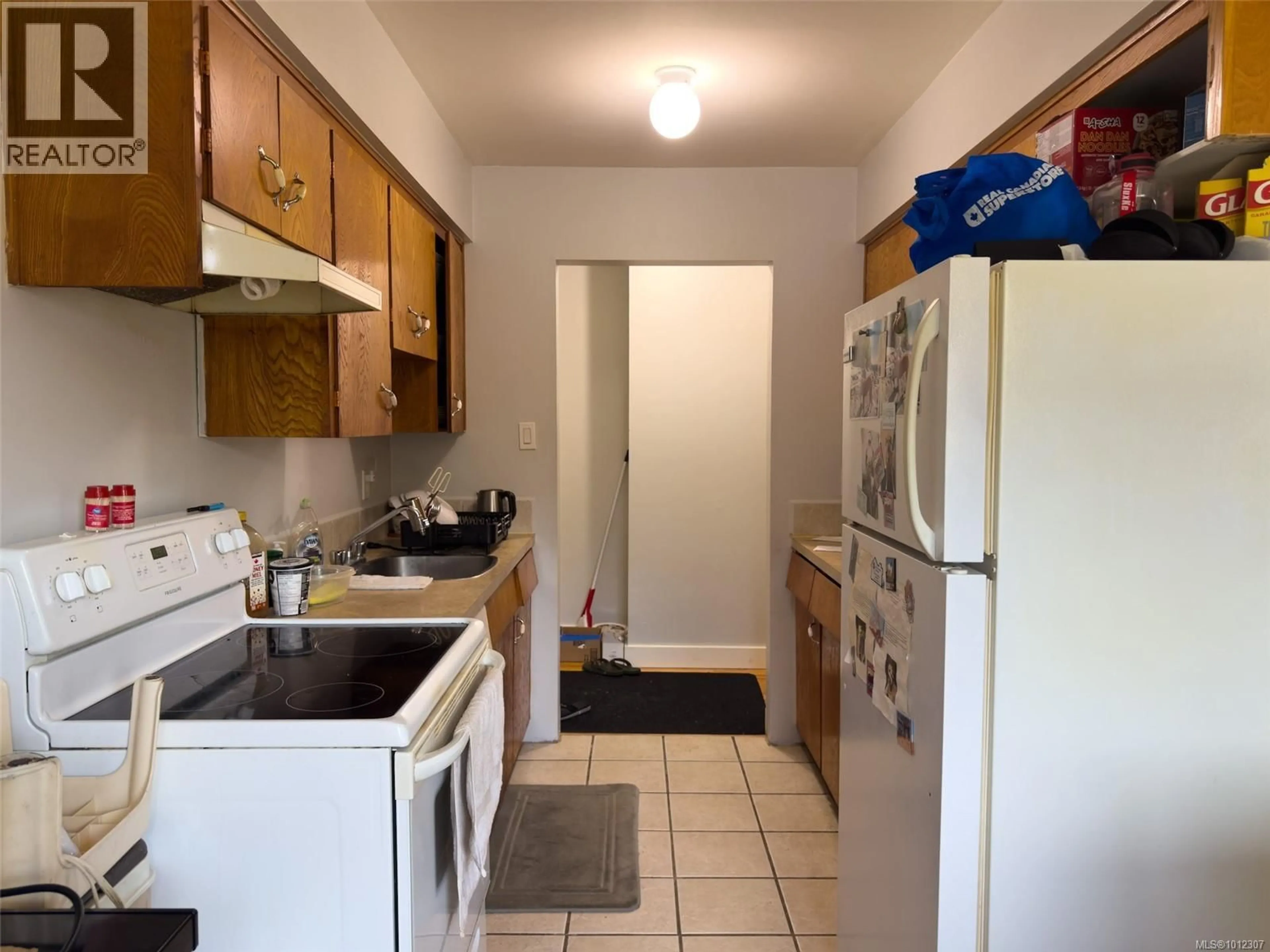 Standard kitchen, unknown for 401 - 1083 MAQUINNA AVENUE, Port Alice British Columbia V0N2N0