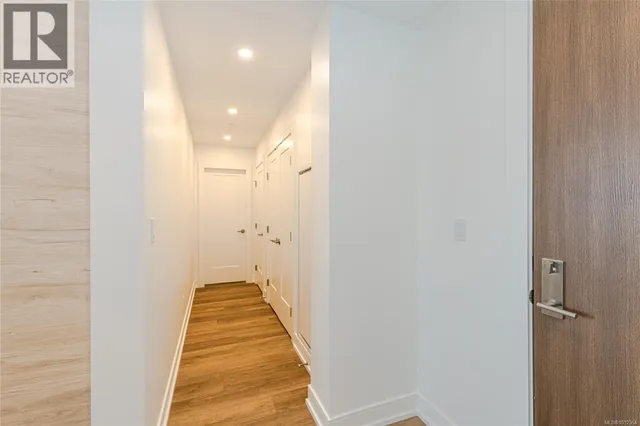 902 - 1628 STORE STREET, Victoria 5