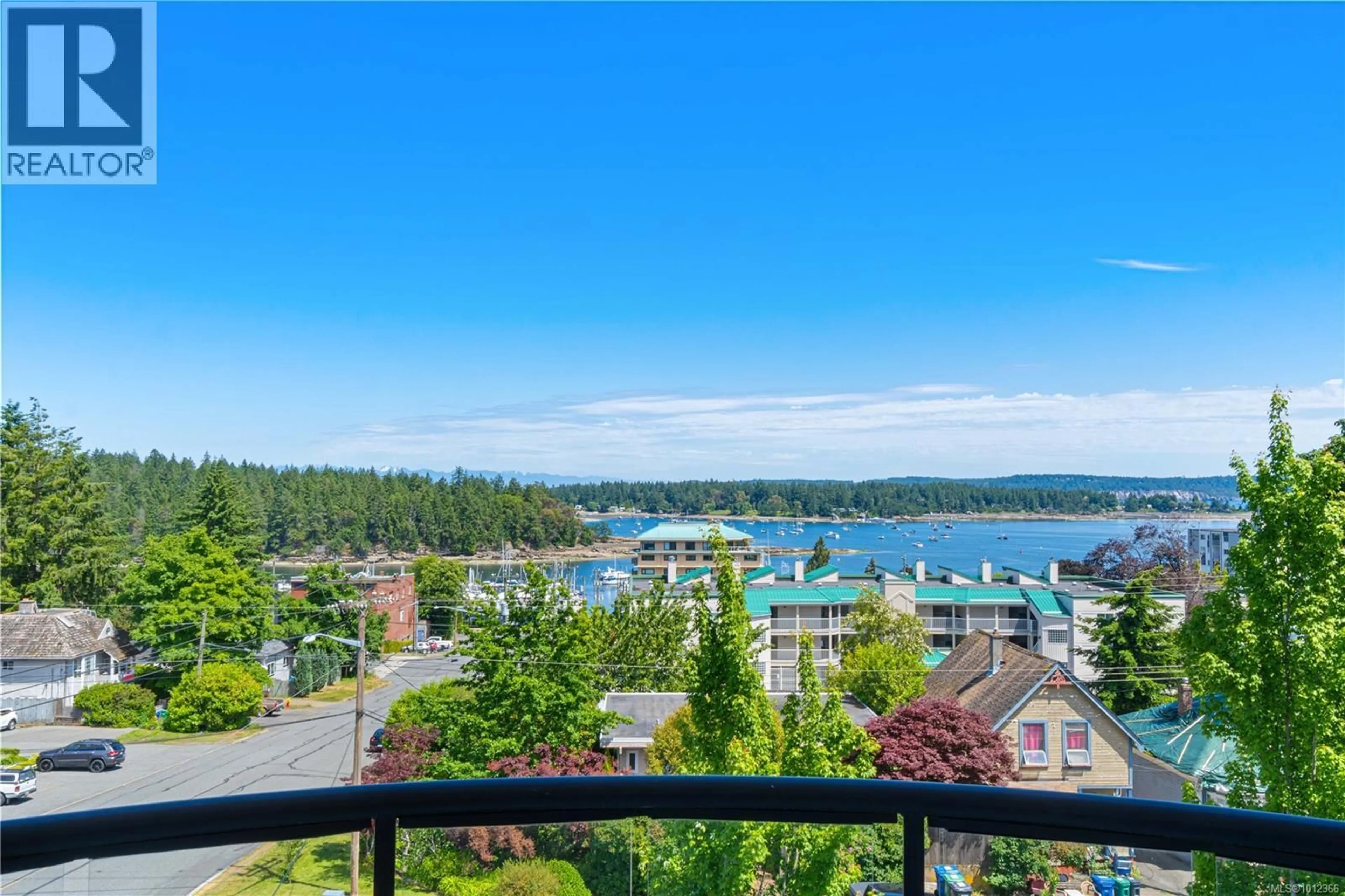 Patio, water/lake/river/ocean view for 401 - 225 ROSEHILL STREET, Nanaimo British Columbia V9S1E1
