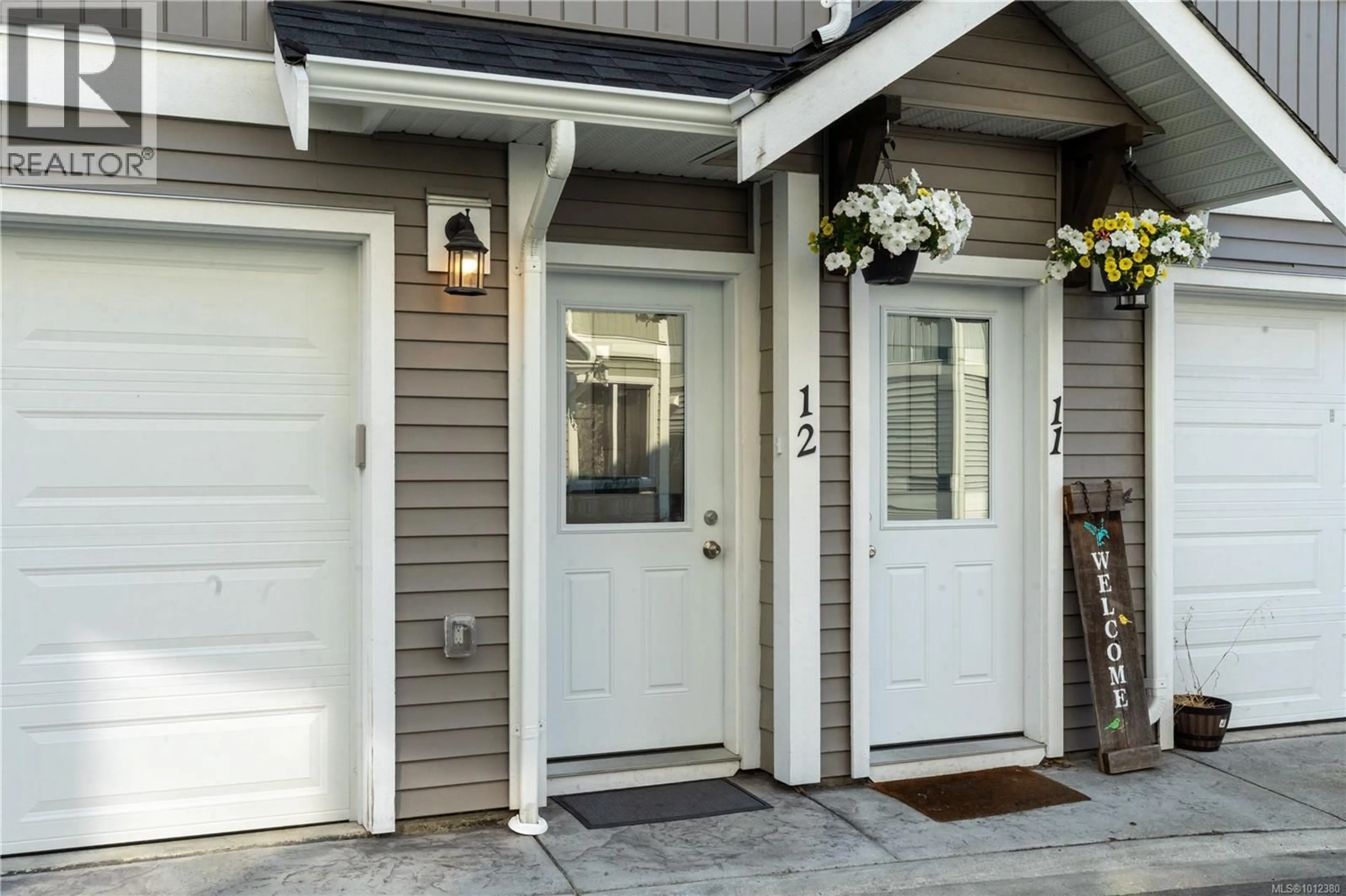 Indoor entryway for 12 - 6790 GRANT ROAD WEST, Sooke British Columbia V9Z0L7