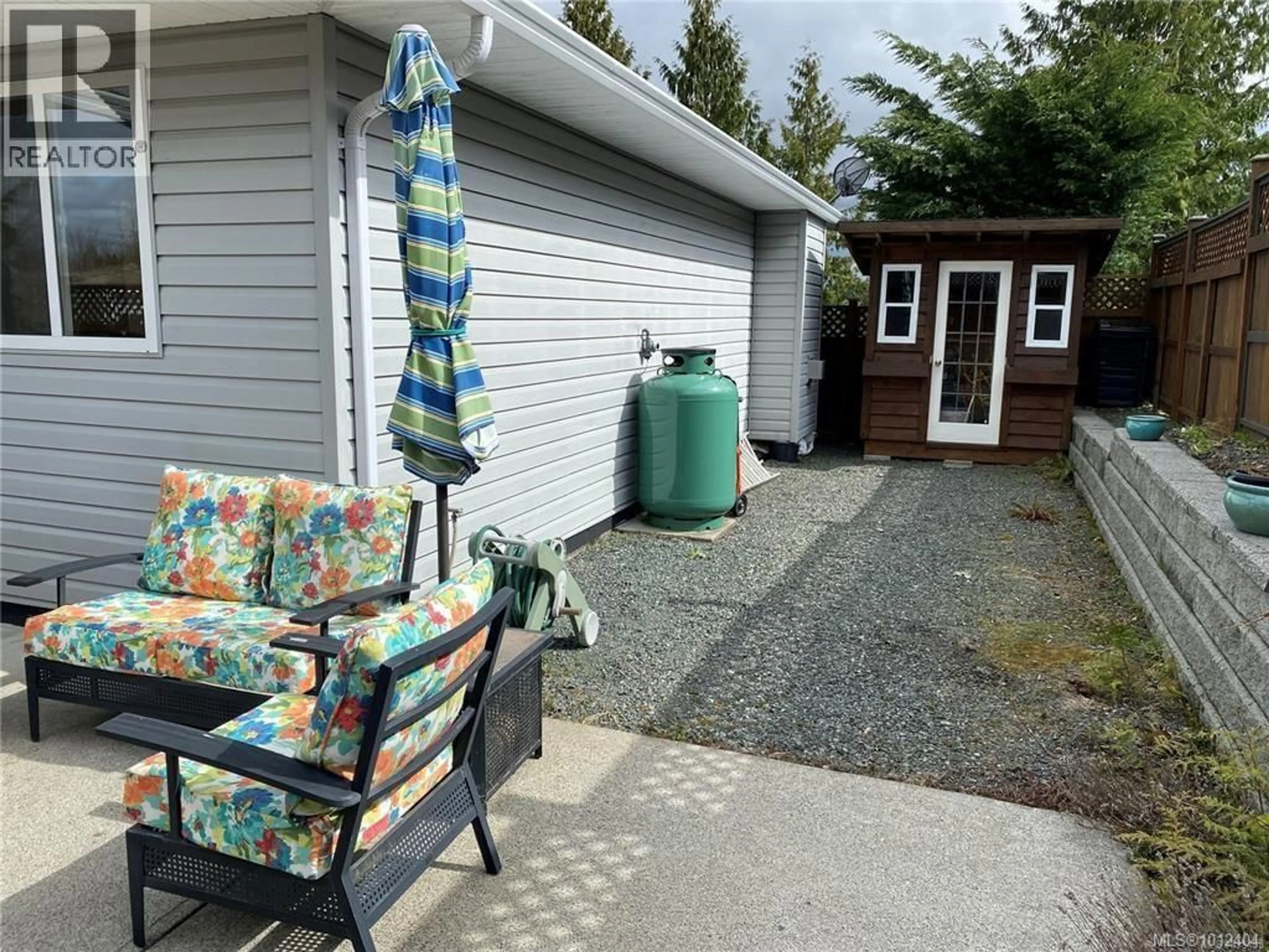 Patio, street for 1731 DAR'S PLACE, Qualicum Beach British Columbia V9K2S3