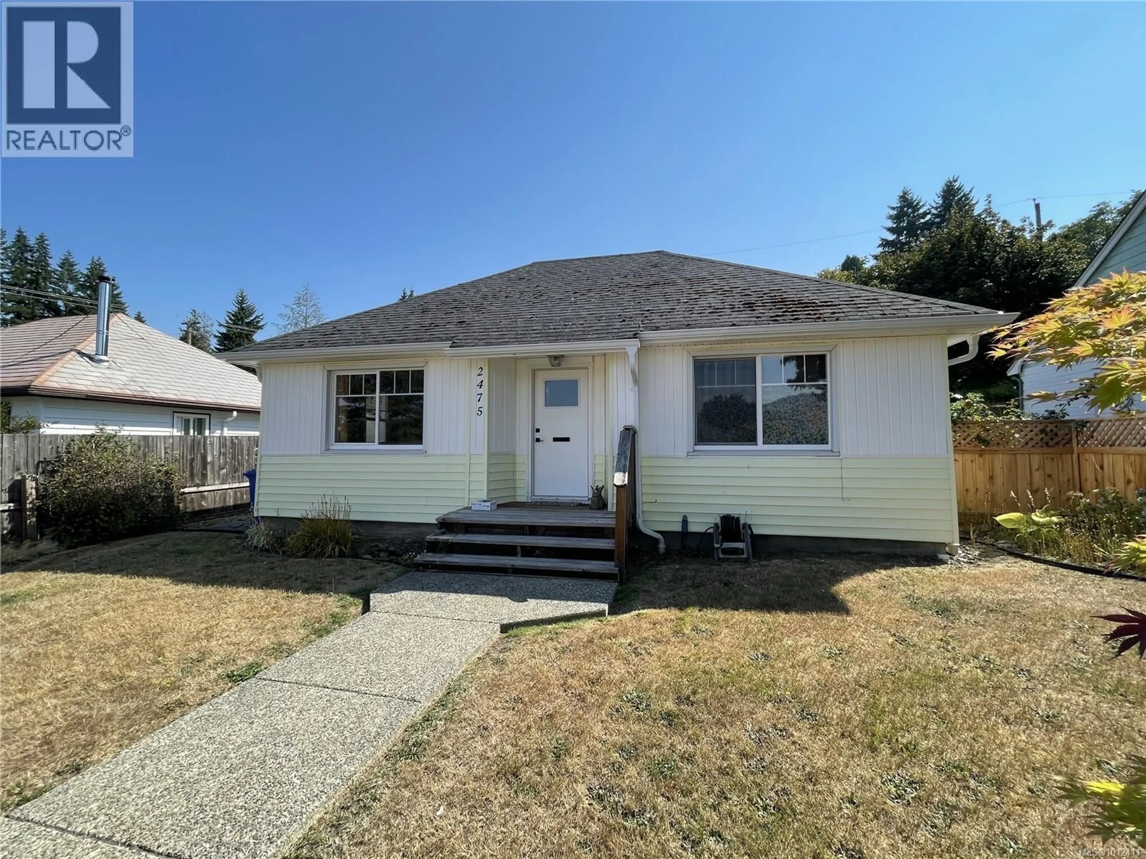 Home with vinyl exterior material, street for 2475 11TH AVENUE, Port Alberni British Columbia V9Y2S2