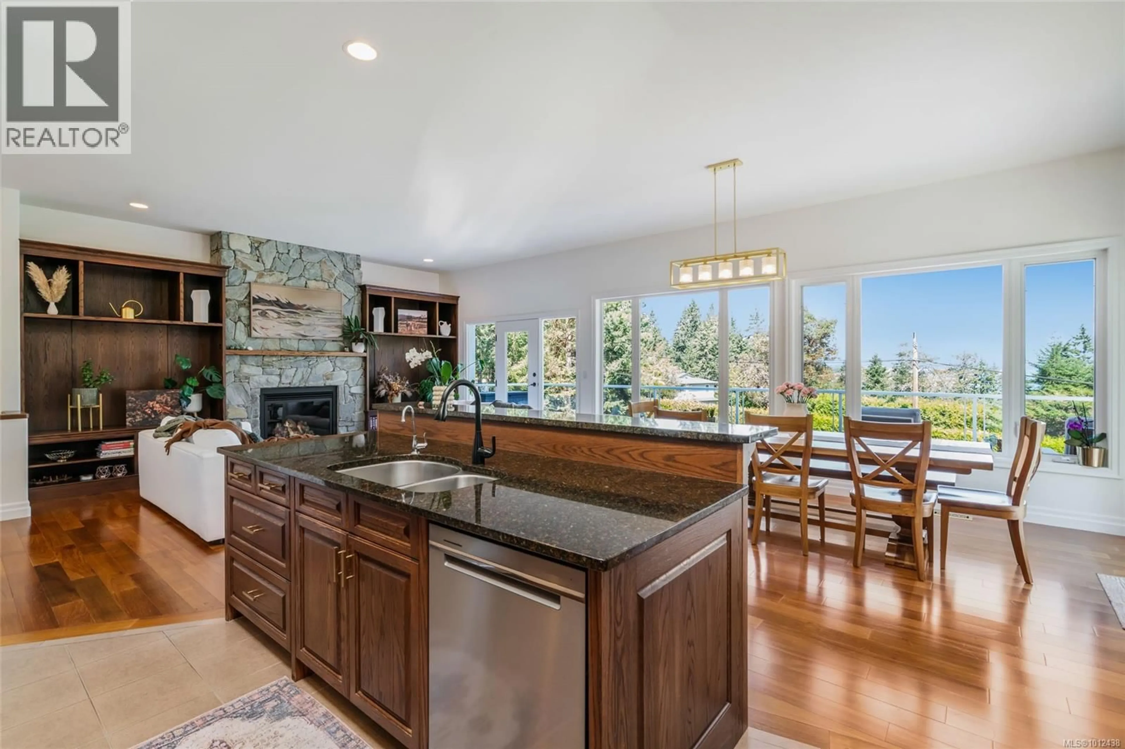 Open concept kitchen, ceramic/tile floor for 2904 DOLPHIN DRIVE, Nanoose Bay British Columbia V9P9J4