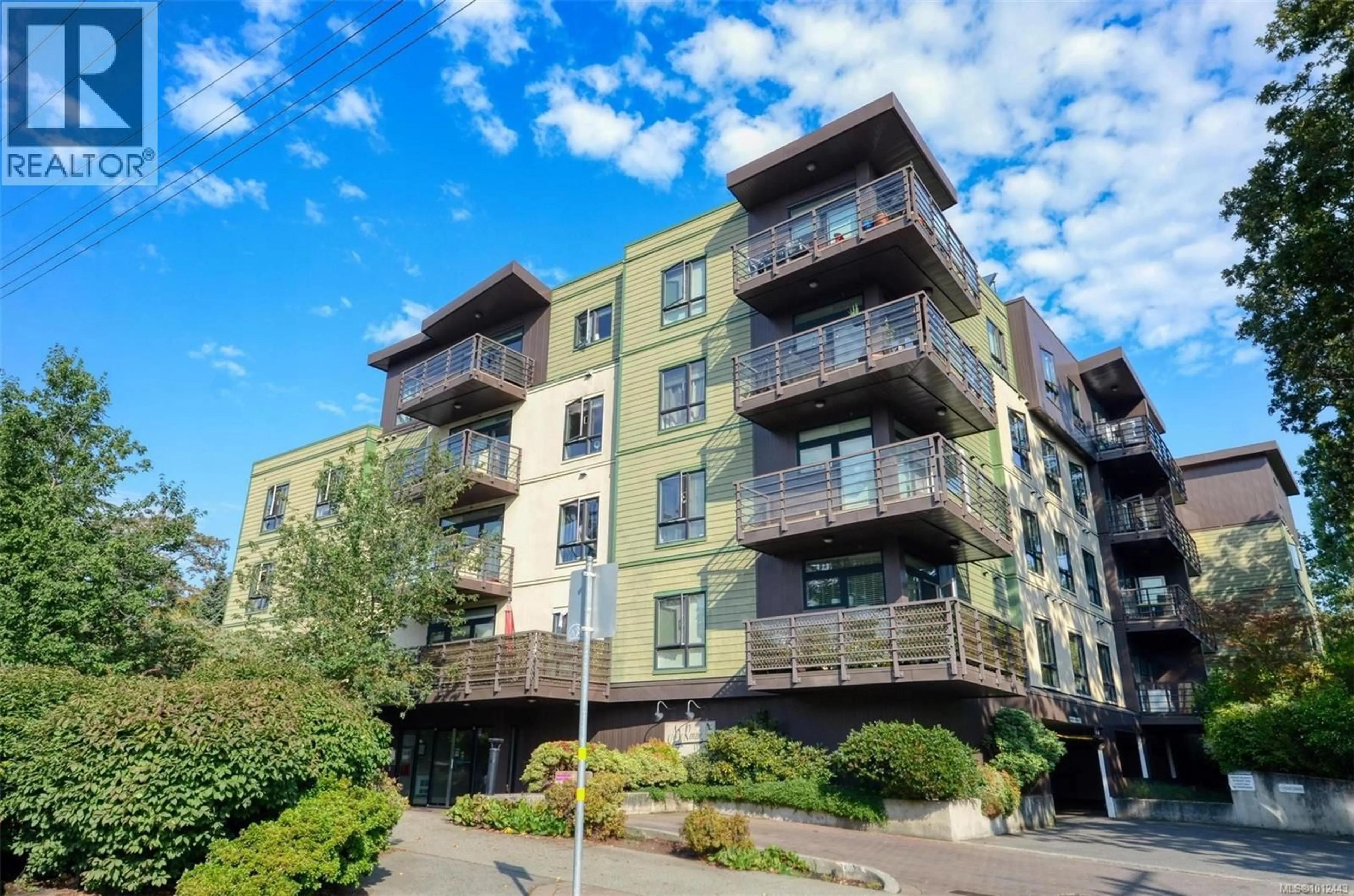 A pic from outside/outdoor area/front of a property/back of a property/a pic from drone, building for 405 - 982 MCKENZIE AVENUE, Saanich British Columbia V8X3G7