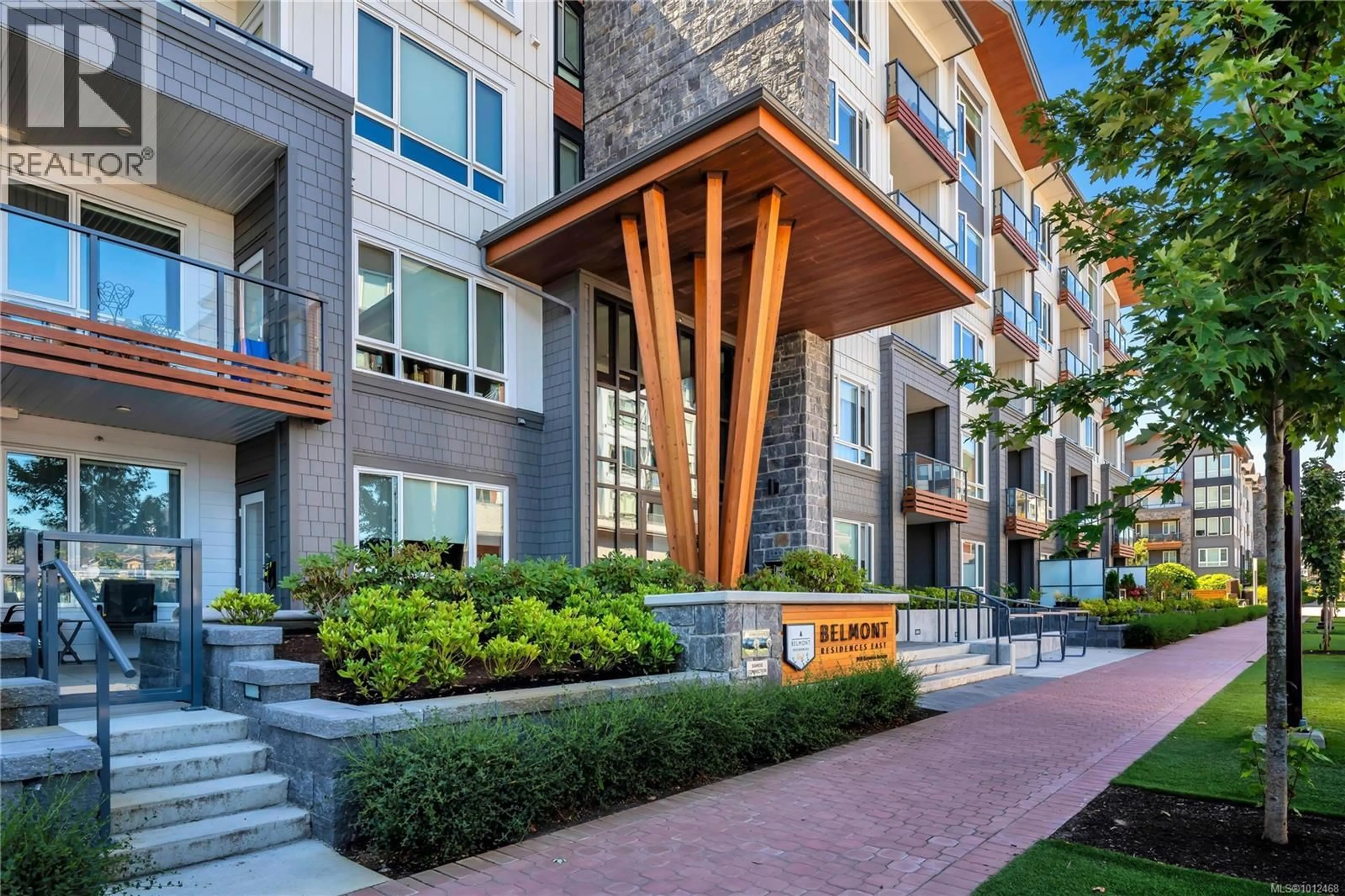 Patio, street for 312 - 940 REUNION AVENUE, Langford British Columbia V9B0W6