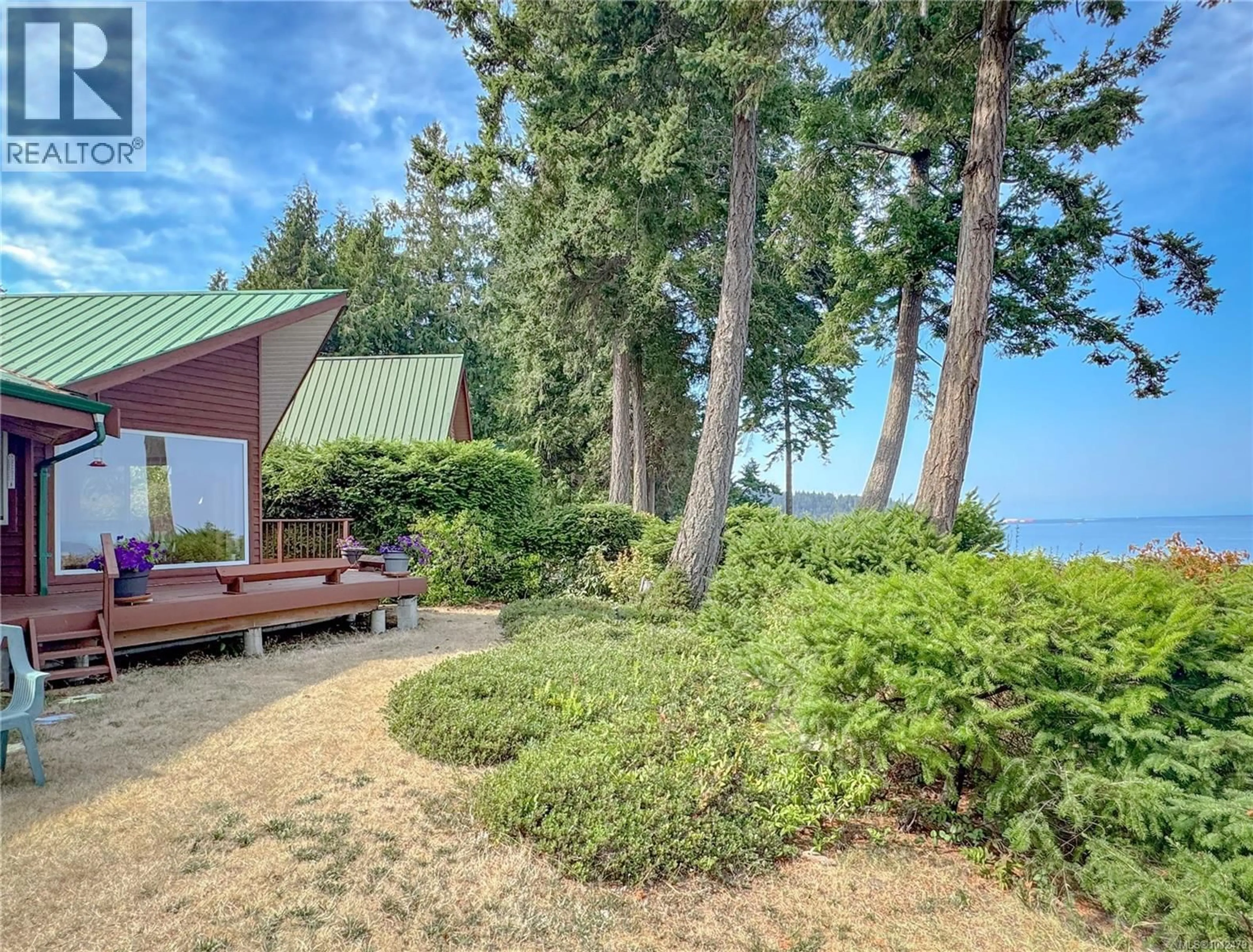 A pic from outside/outdoor area/front of a property/back of a property/a pic from drone, water/lake/river/ocean view for 1278 THE STRAND ROAD, Gabriola Island British Columbia V0R1X3