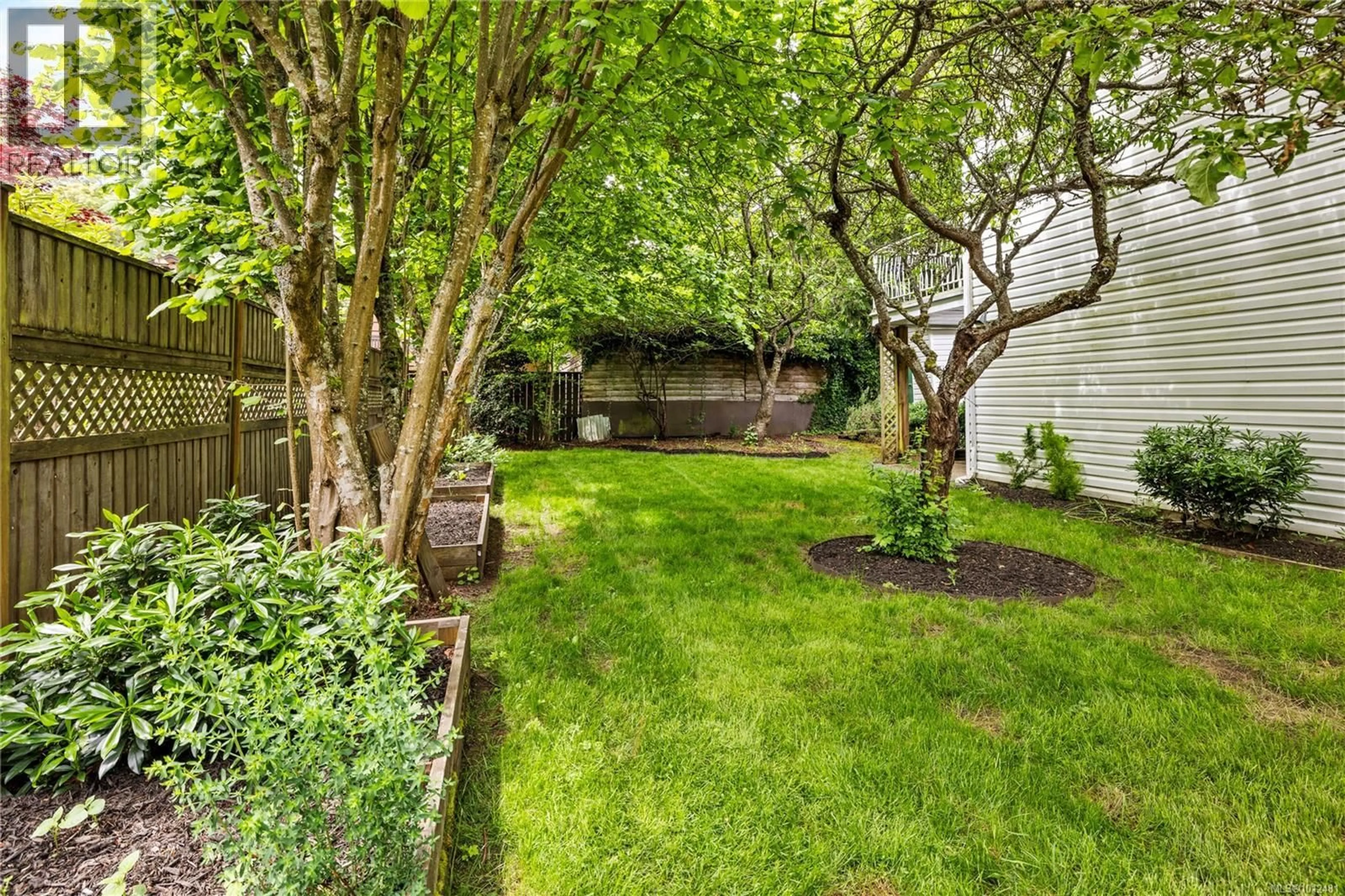 Patio, street for 1333 CARMEL PLACE, Nanoose Bay British Columbia V9P9B8