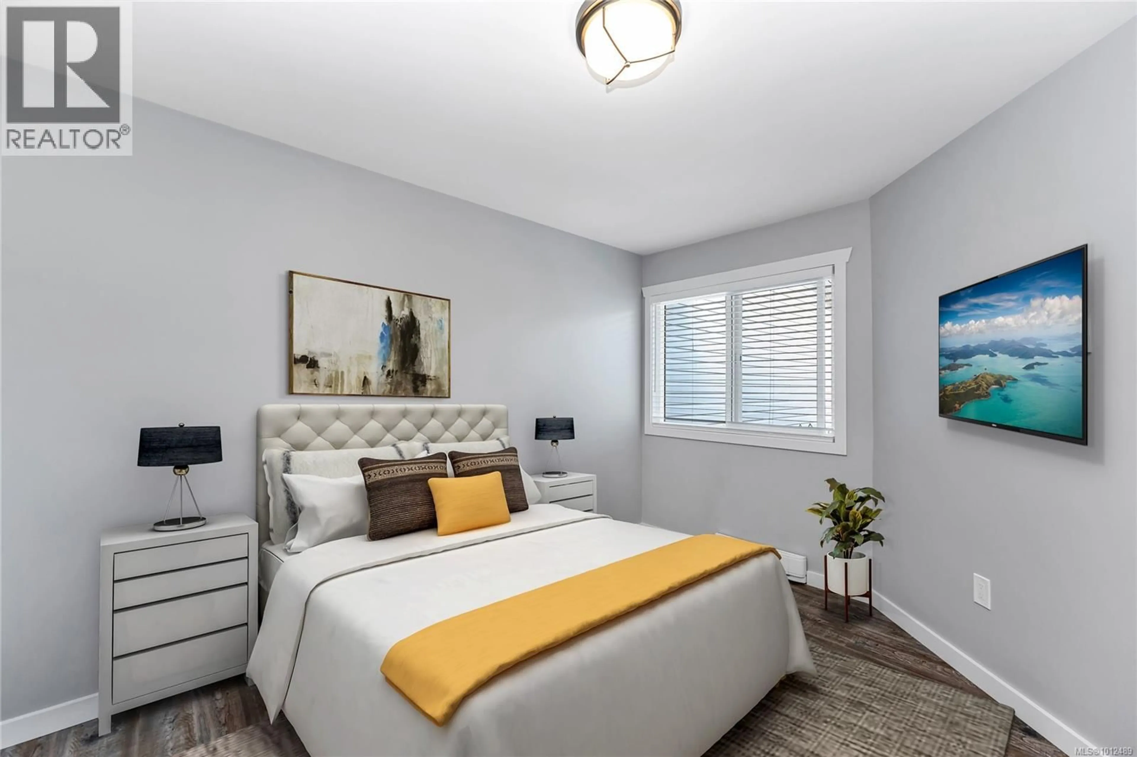 Bedroom with bed, unknown for 15 - 4125 INTERURBAN ROAD, Saanich British Columbia V8Z4W8