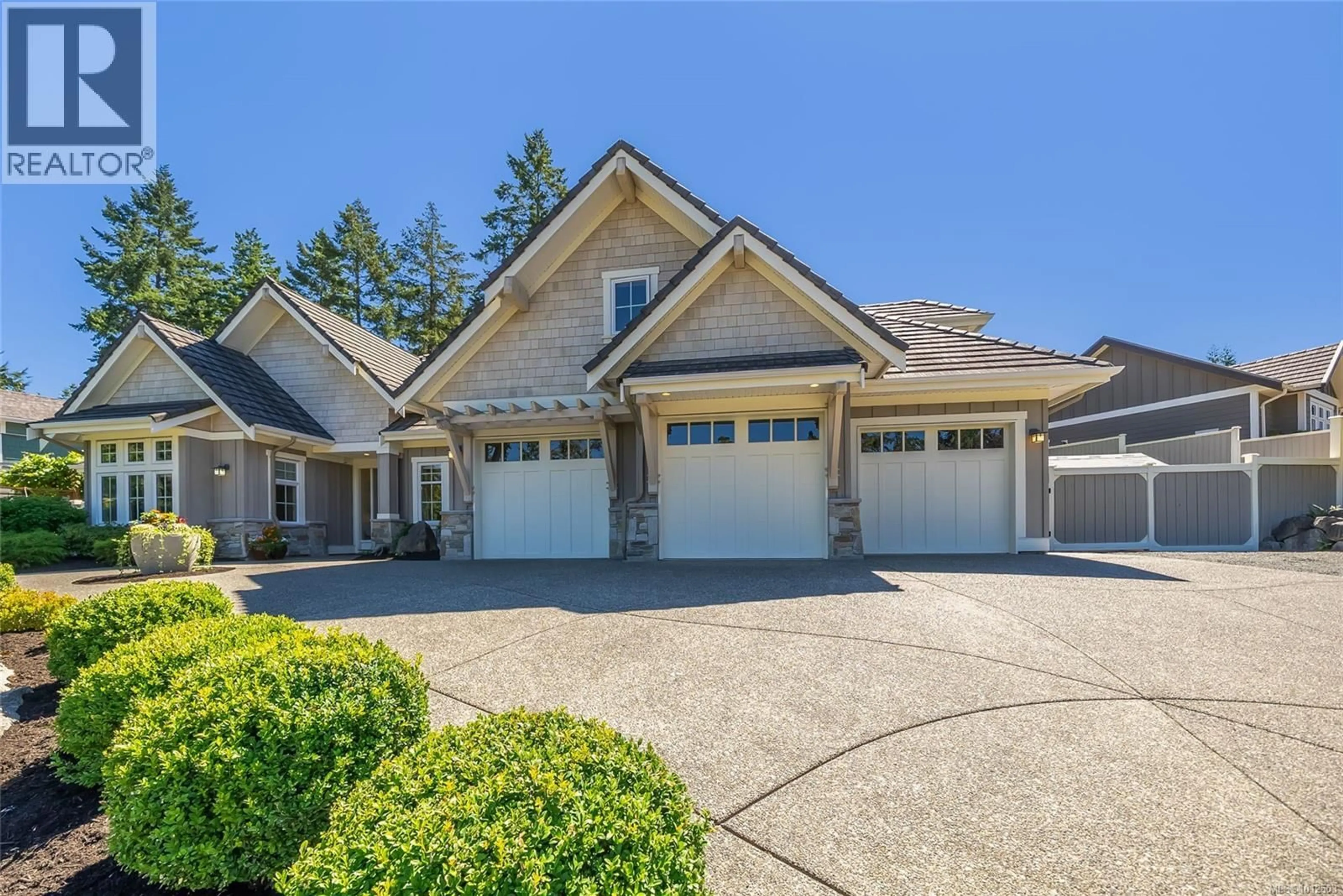 Home with vinyl exterior material, street for 2328 EVANSHIRE CRESCENT, Nanoose Bay British Columbia V9P9G6