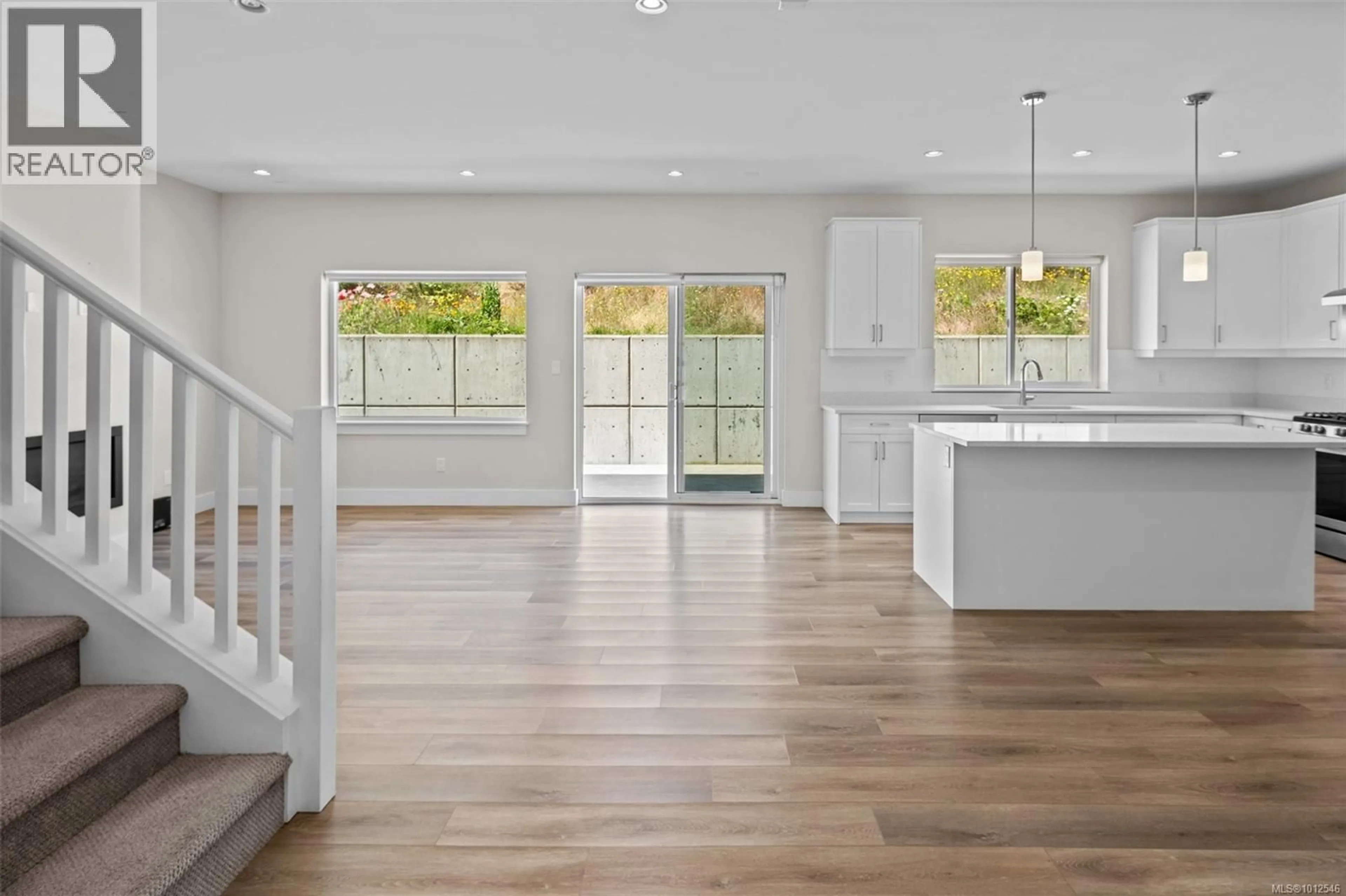 Open concept kitchen, unknown for 326 LONE OAK PLACE, Langford British Columbia V9B0X3