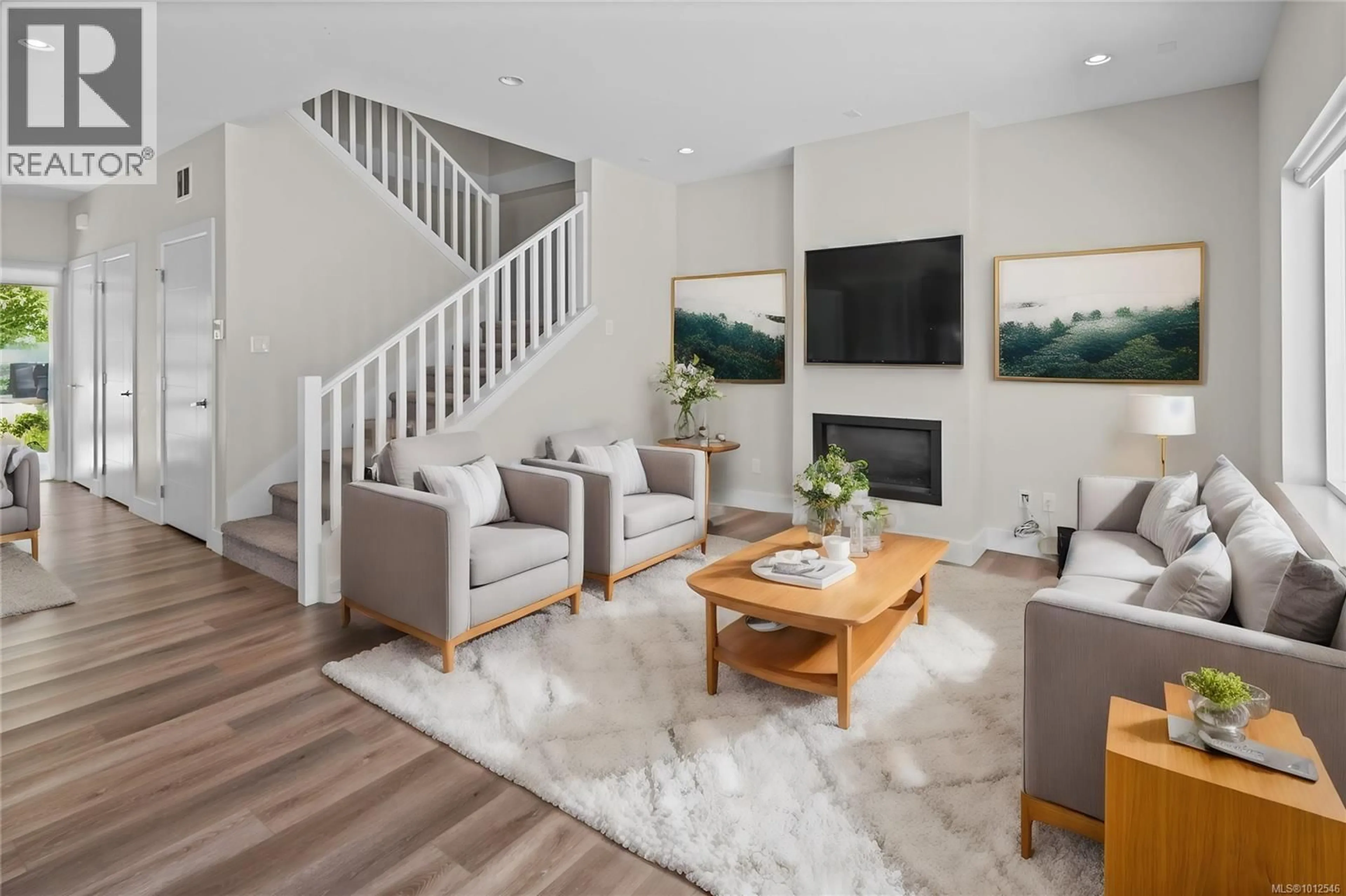Living room with furniture, unknown for 326 LONE OAK PLACE, Langford British Columbia V9B0X3