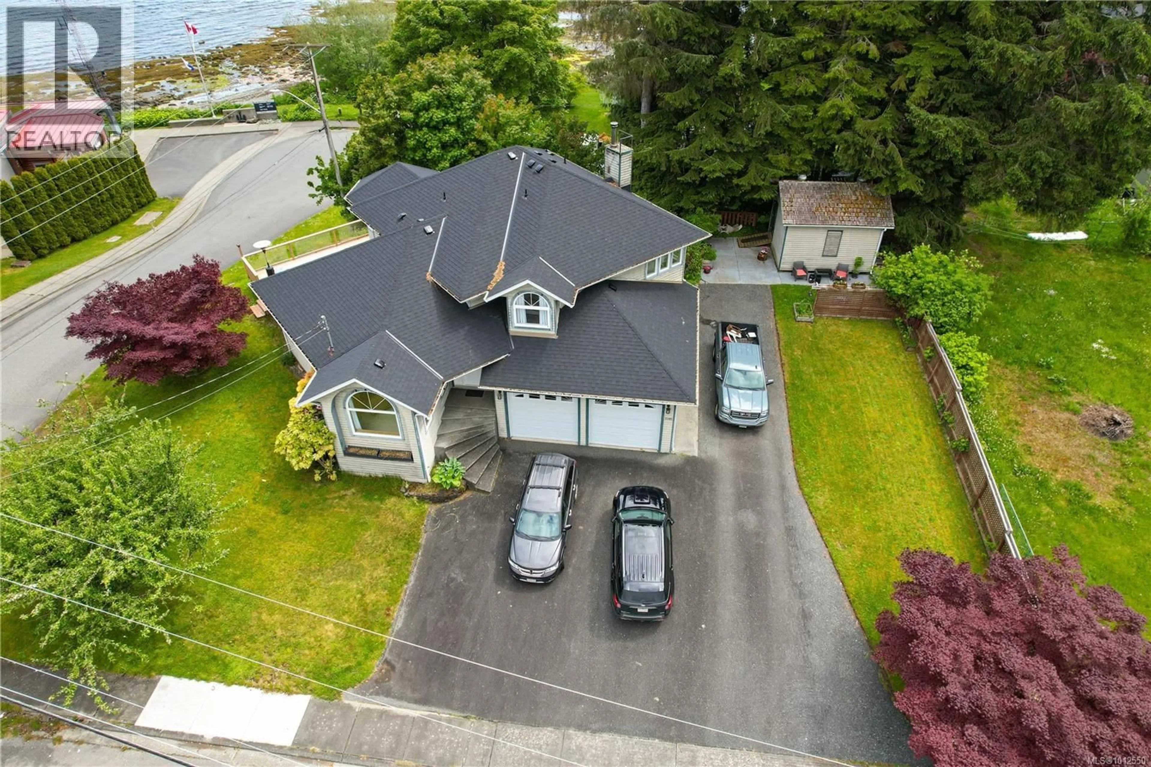 A pic from outside/outdoor area/front of a property/back of a property/a pic from drone, water/lake/river/ocean view for 7085 SHORNCLIFFE AVENUE, Port Hardy British Columbia V0N2P0
