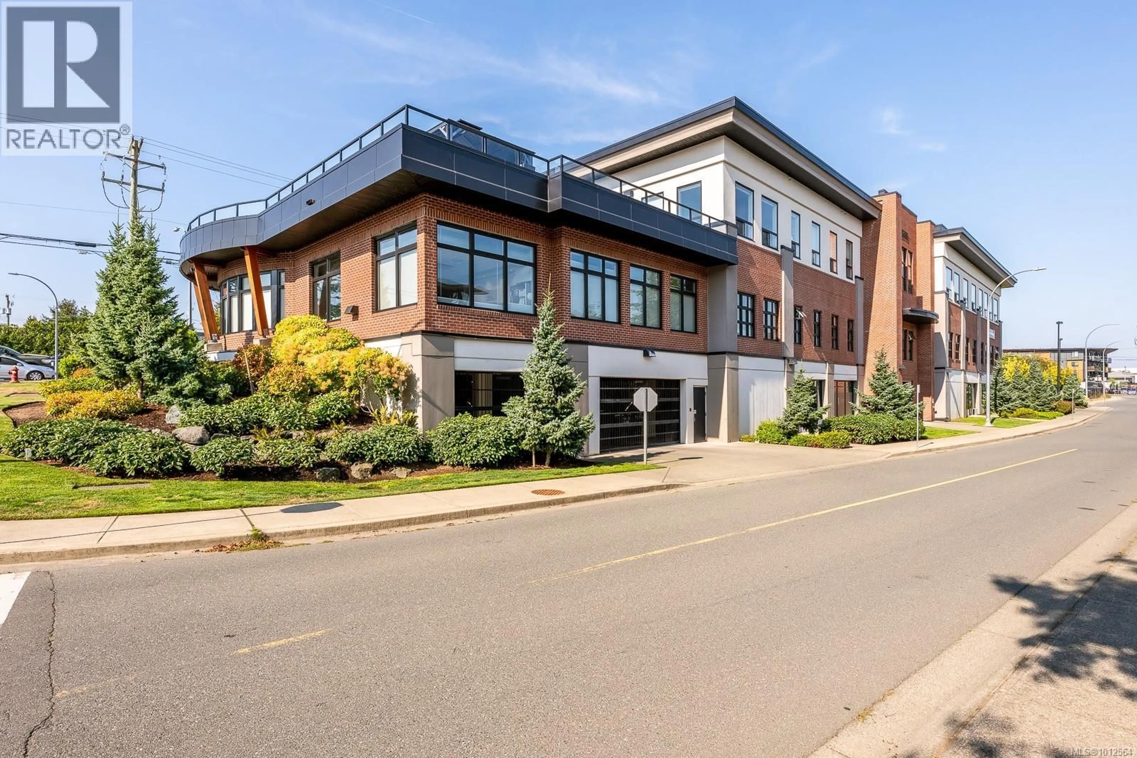 Unknown for 302 - 1978 CLIFFE AVENUE, Courtenay British Columbia V9N2L1