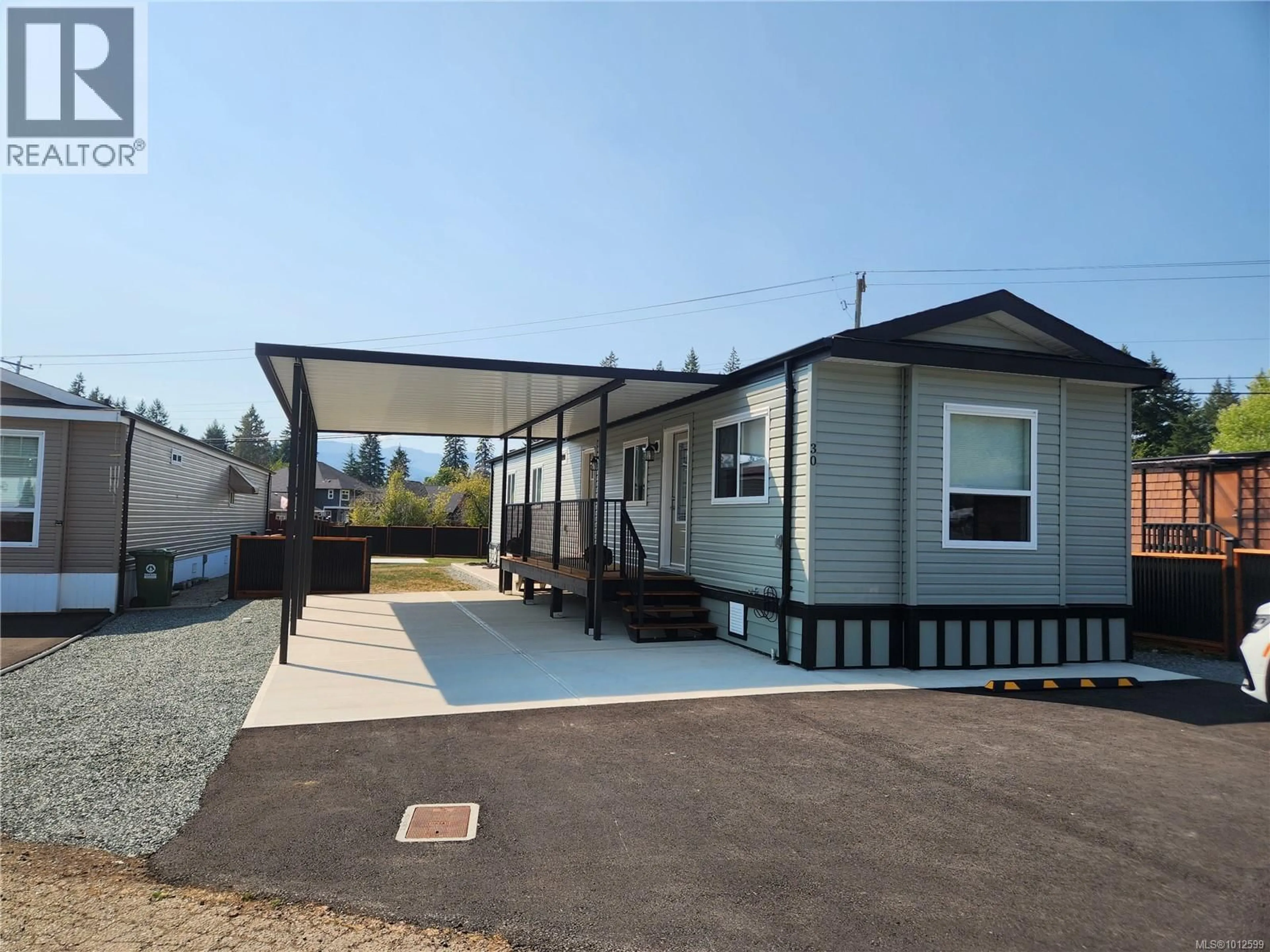 Home with vinyl exterior material, street for 30 - 5555 GRANDVIEW ROAD, Port Alberni British Columbia V9Y8H5