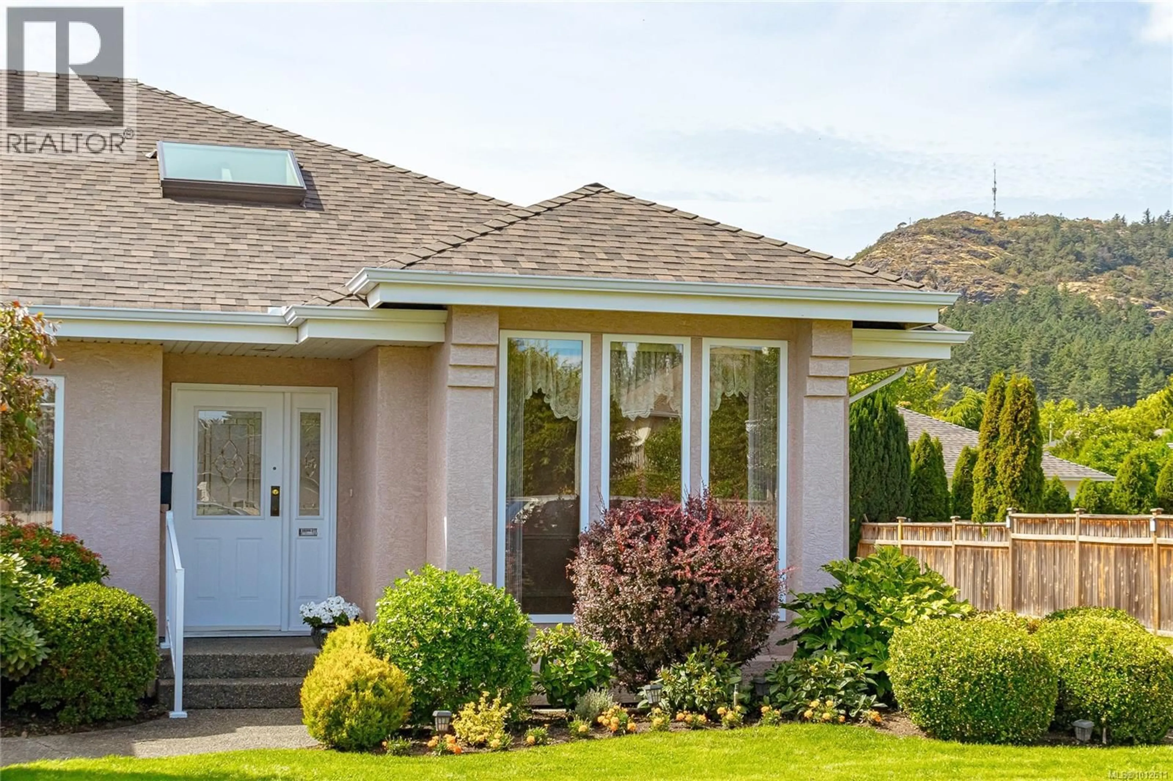 Home with vinyl exterior material, unknown for 4302 INDIGO LANE, Saanich British Columbia V8N6L1