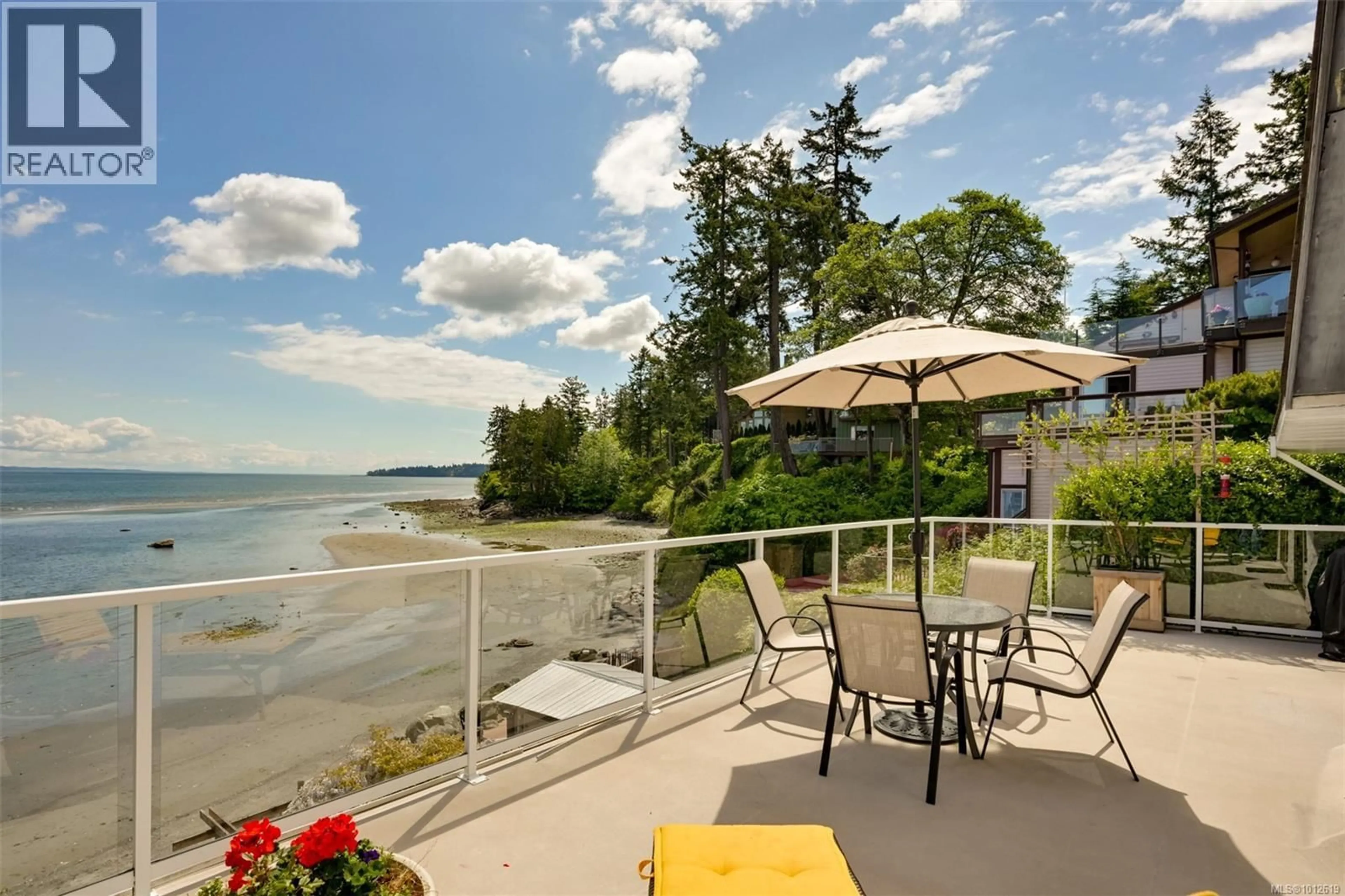 Patio, water/lake/river/ocean view for 4955 CORDOVA BAY ROAD, Saanich British Columbia V8Y2K1