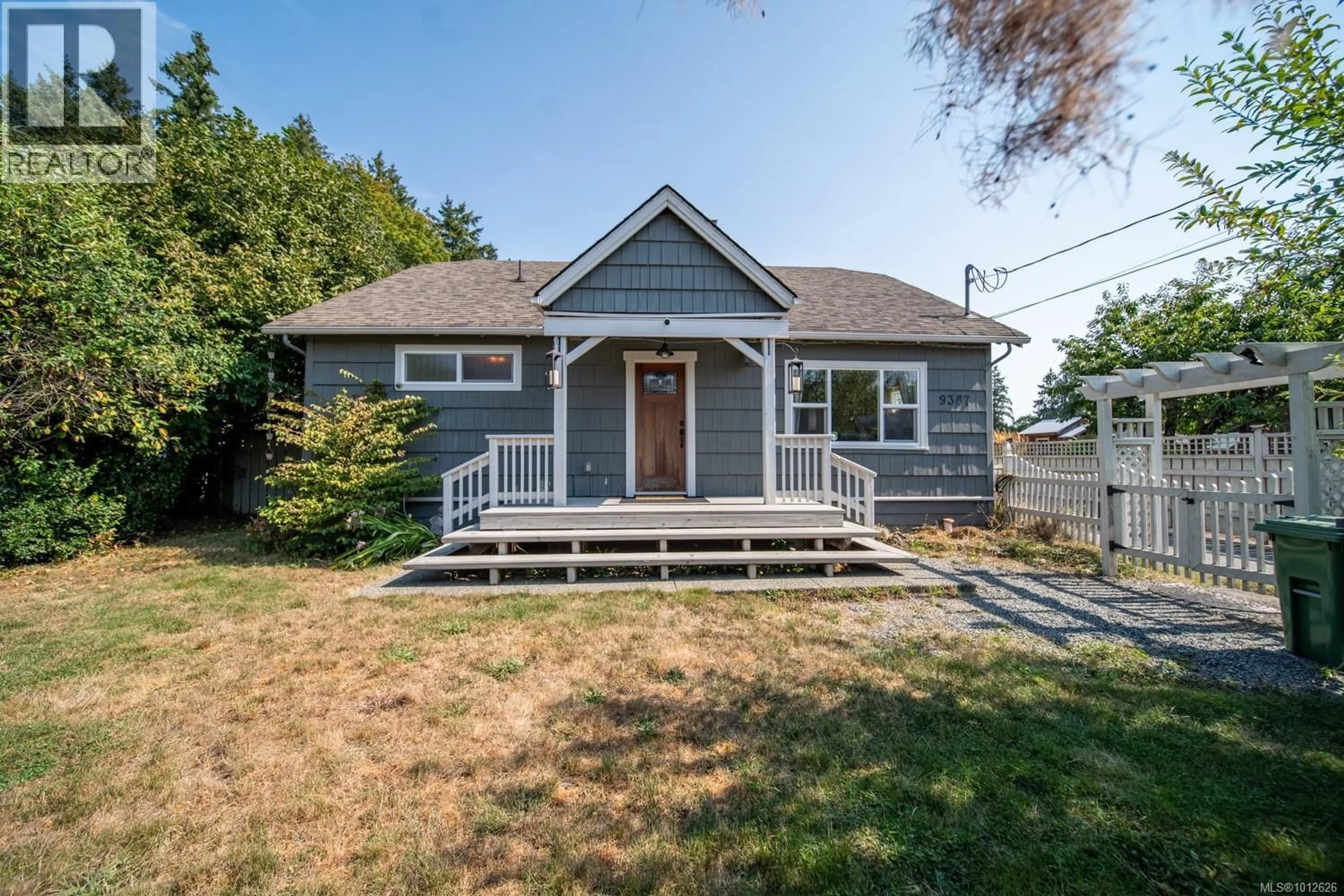 Home with vinyl exterior material, street for 9387 CHEMAINUS ROAD, Chemainus British Columbia V0R1K5