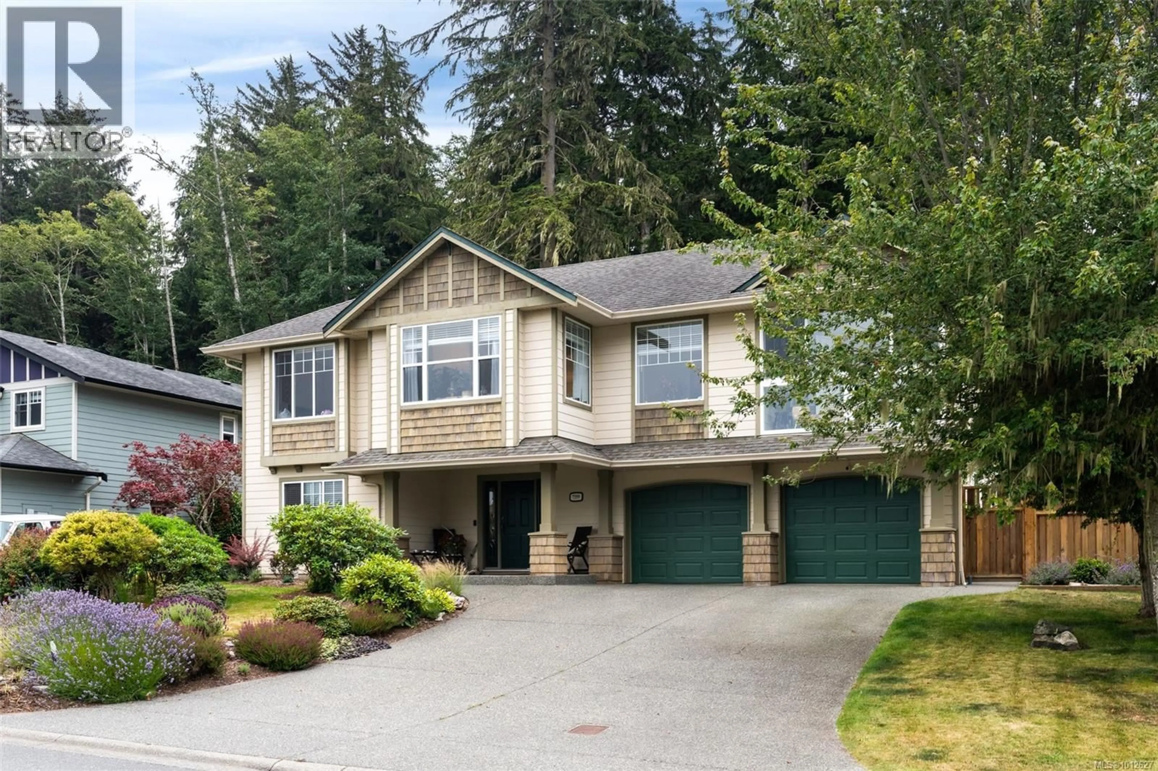 Home with vinyl exterior material, street for 7209 AUSTINS PLACE, Sooke British Columbia V9Z1A8