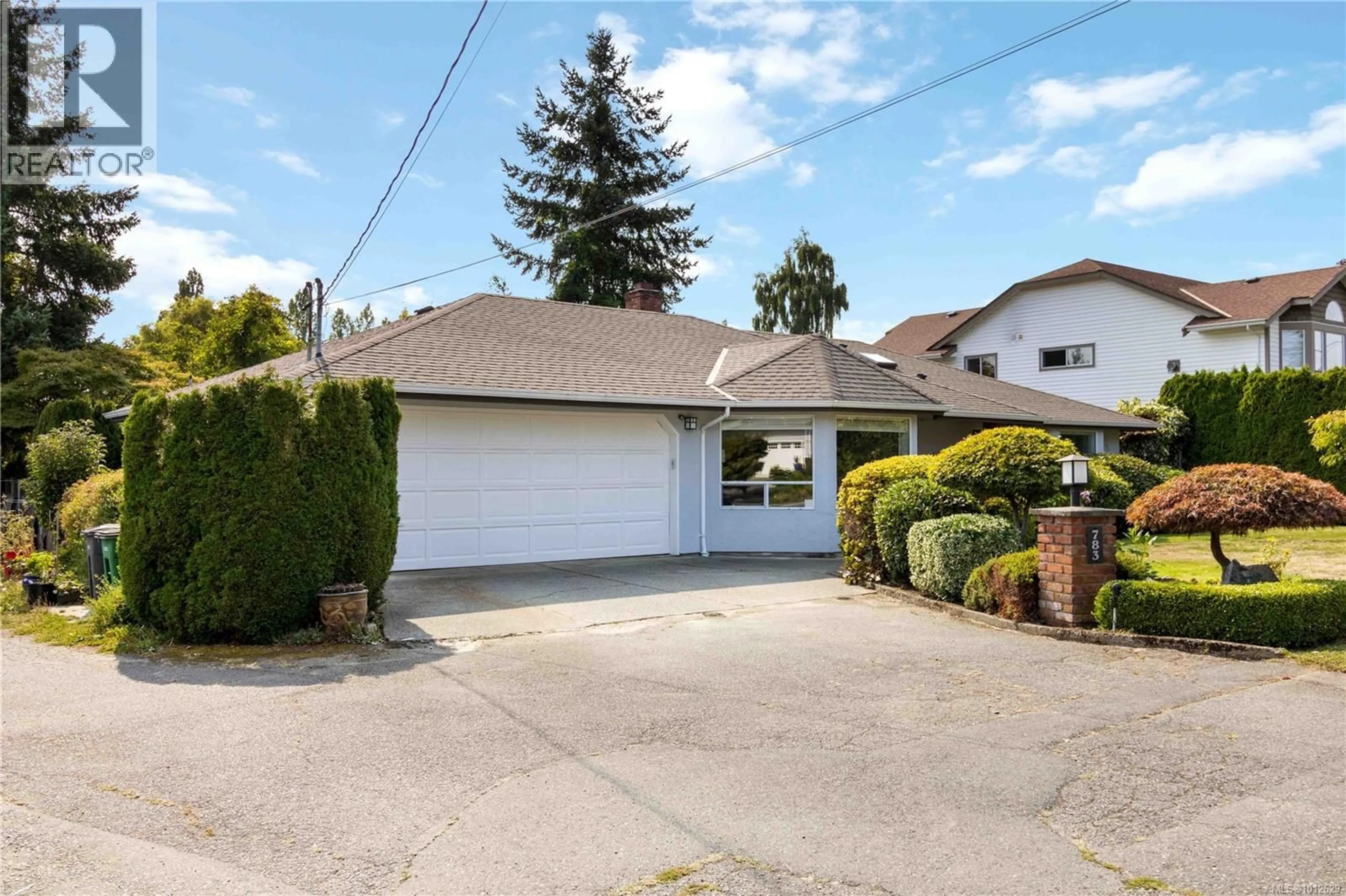 Unknown for 783 VIADUCT AVENUE EAST, Saanich British Columbia V8Z3E4