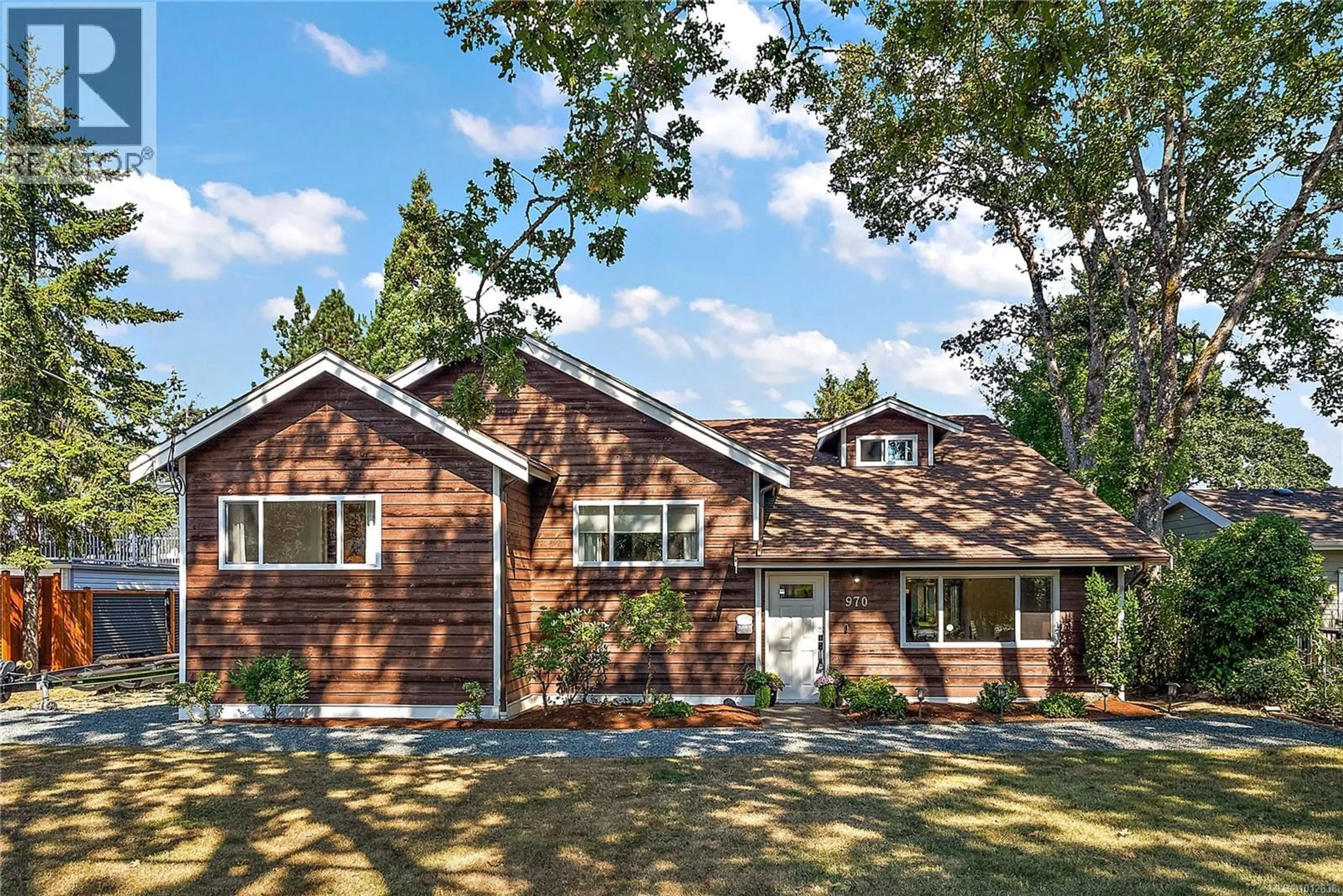Home with brick exterior material, street for 970 JASMINE AVENUE, Saanich British Columbia V8Z2P2